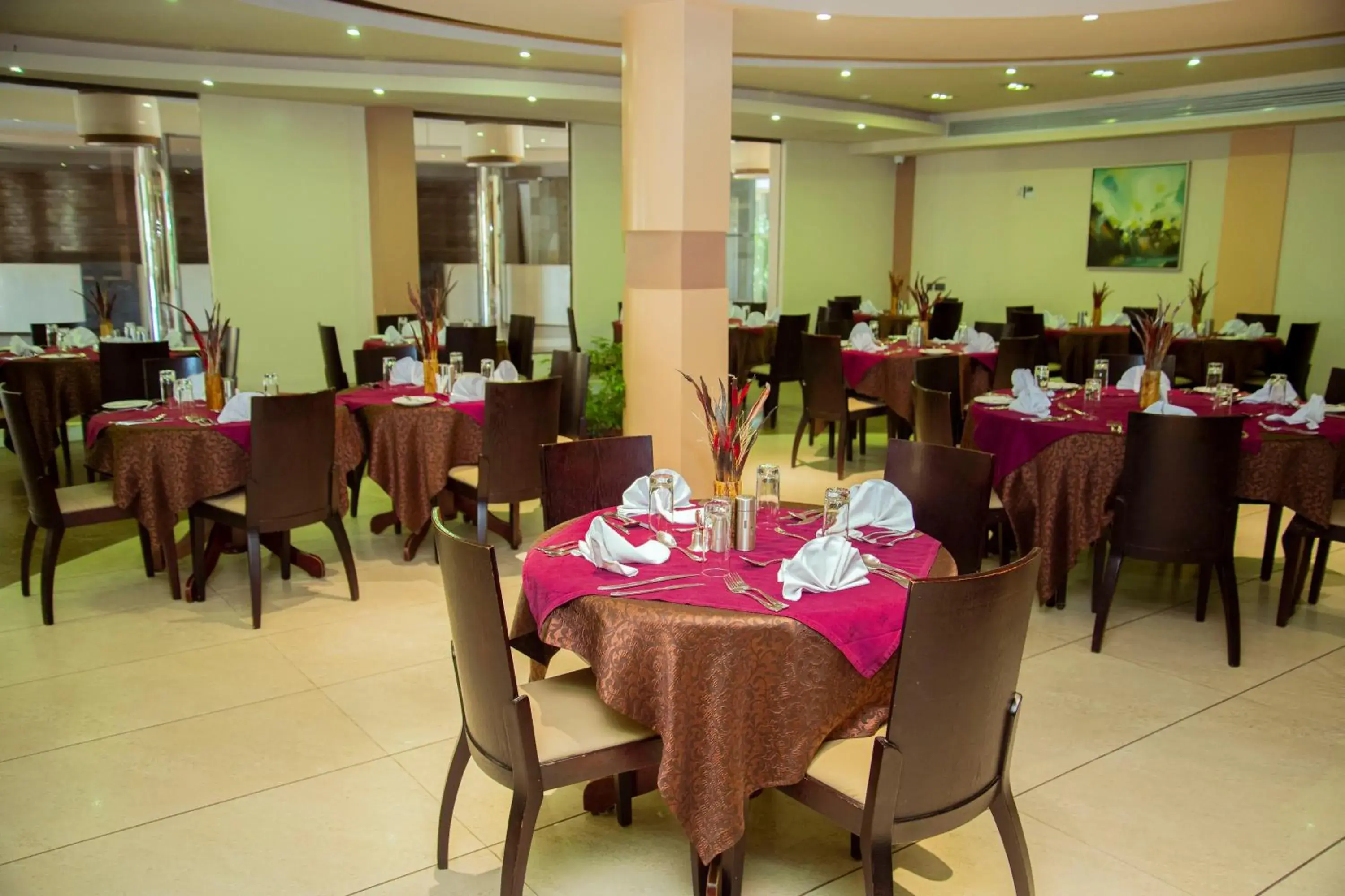 Restaurant/places to eat in SG Premium Resort Restaurant/places to eat in SG Premium Resort