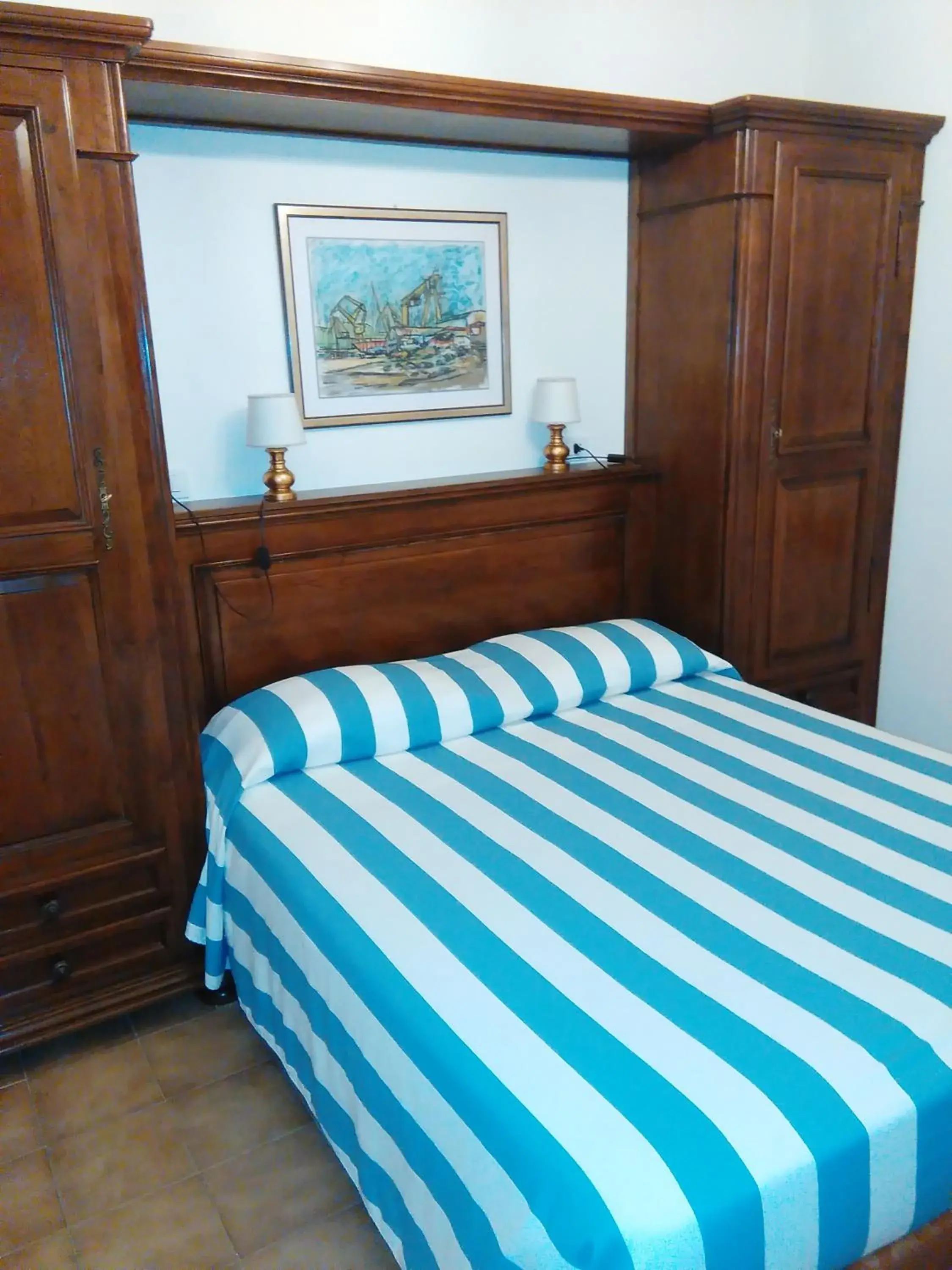 Double Room in Ristorante Hotel Mira Double Room in Ristorante Hotel Mira