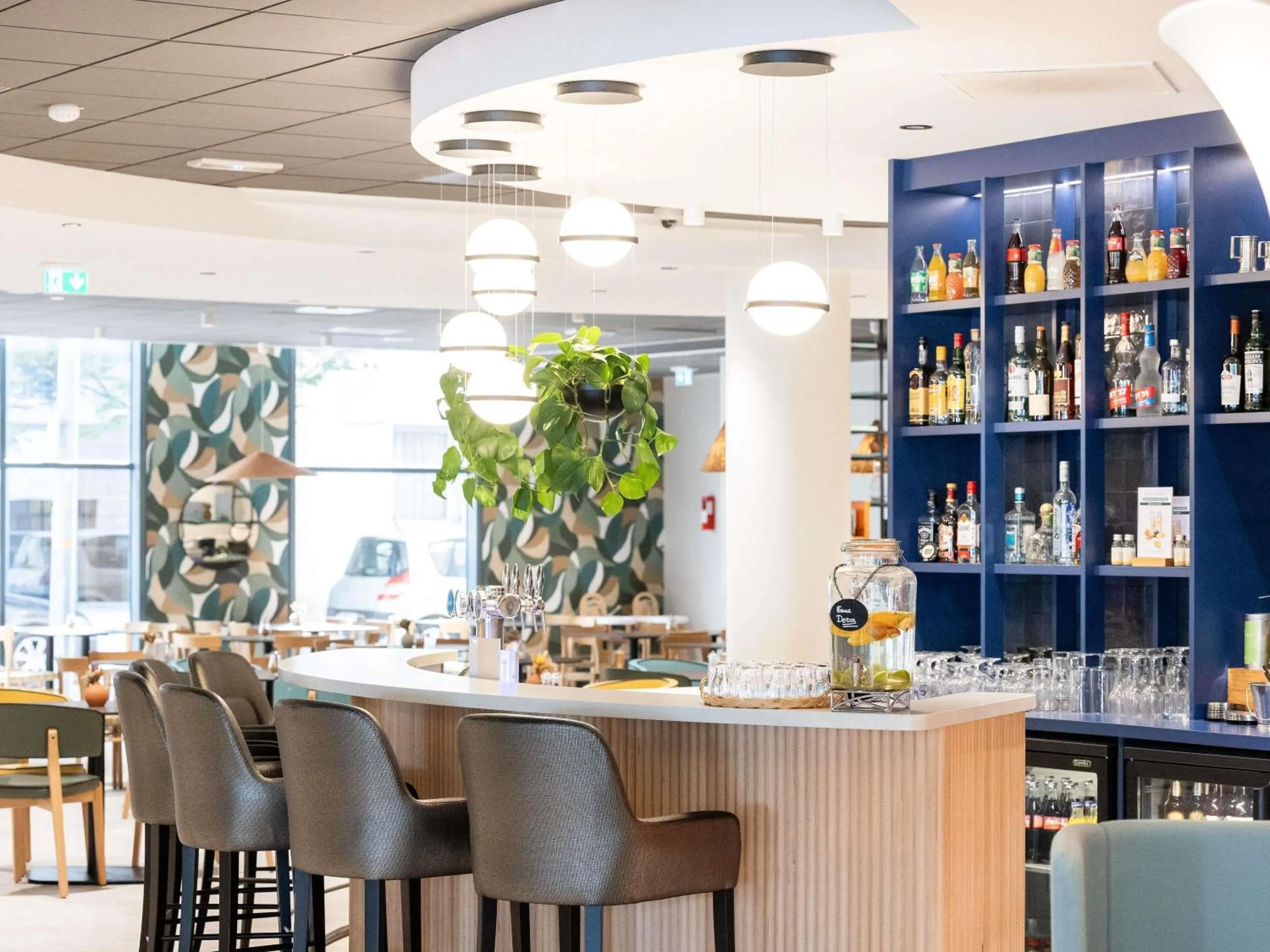 Lounge or bar in Novotel Paris 13 Porte d'Italie