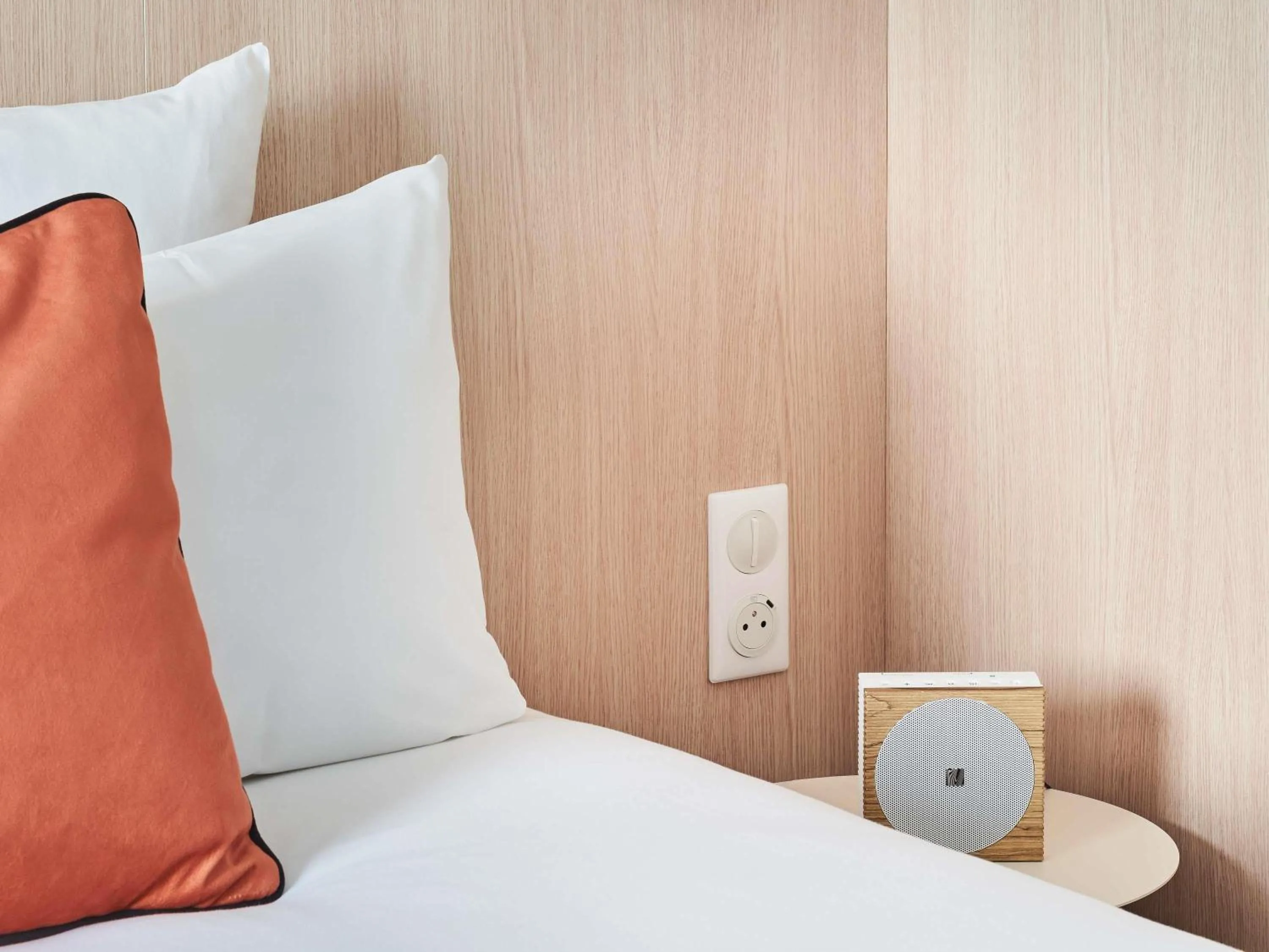 Bedroom, Bed in Novotel Paris 13 Porte d'Italie