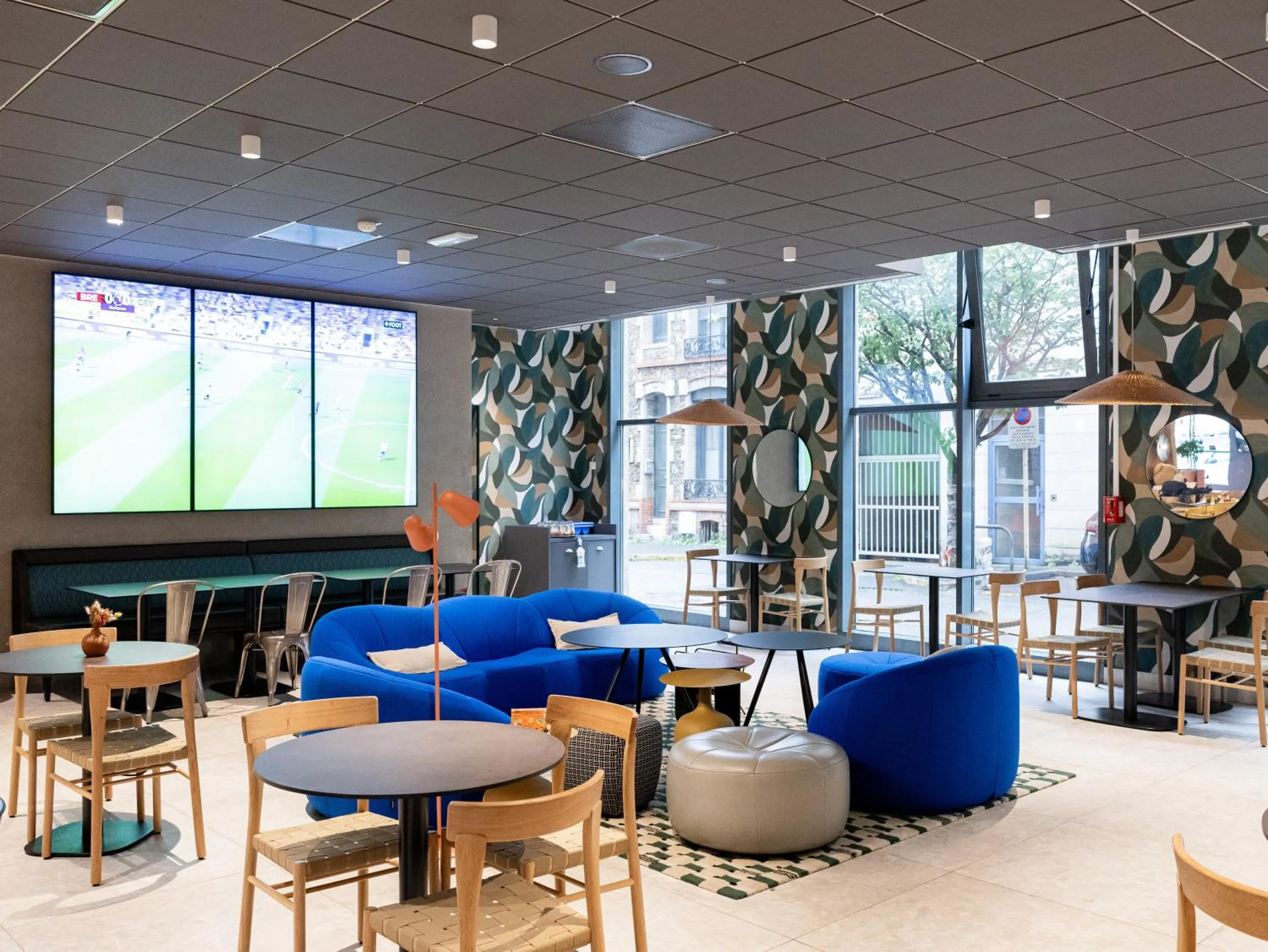 Restaurant/places to eat in Novotel Paris 13 Porte d'Italie