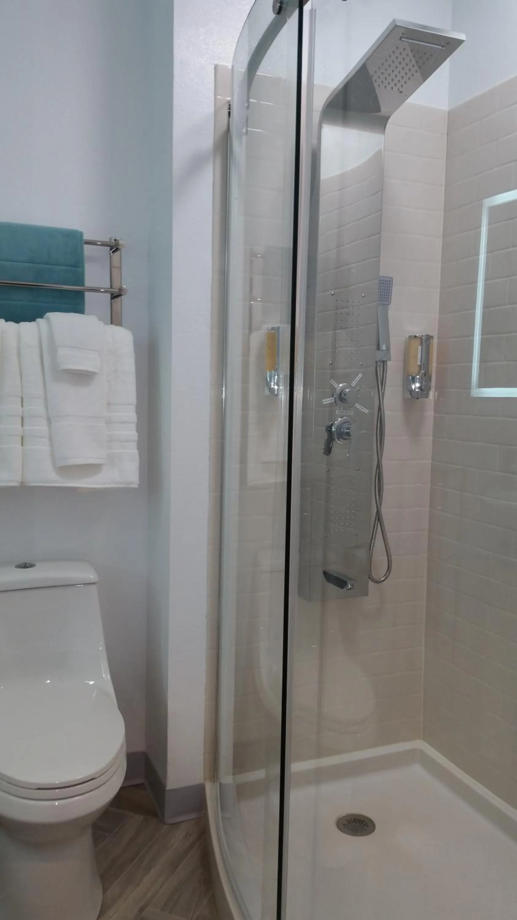 Shower in Athens Central Hotel