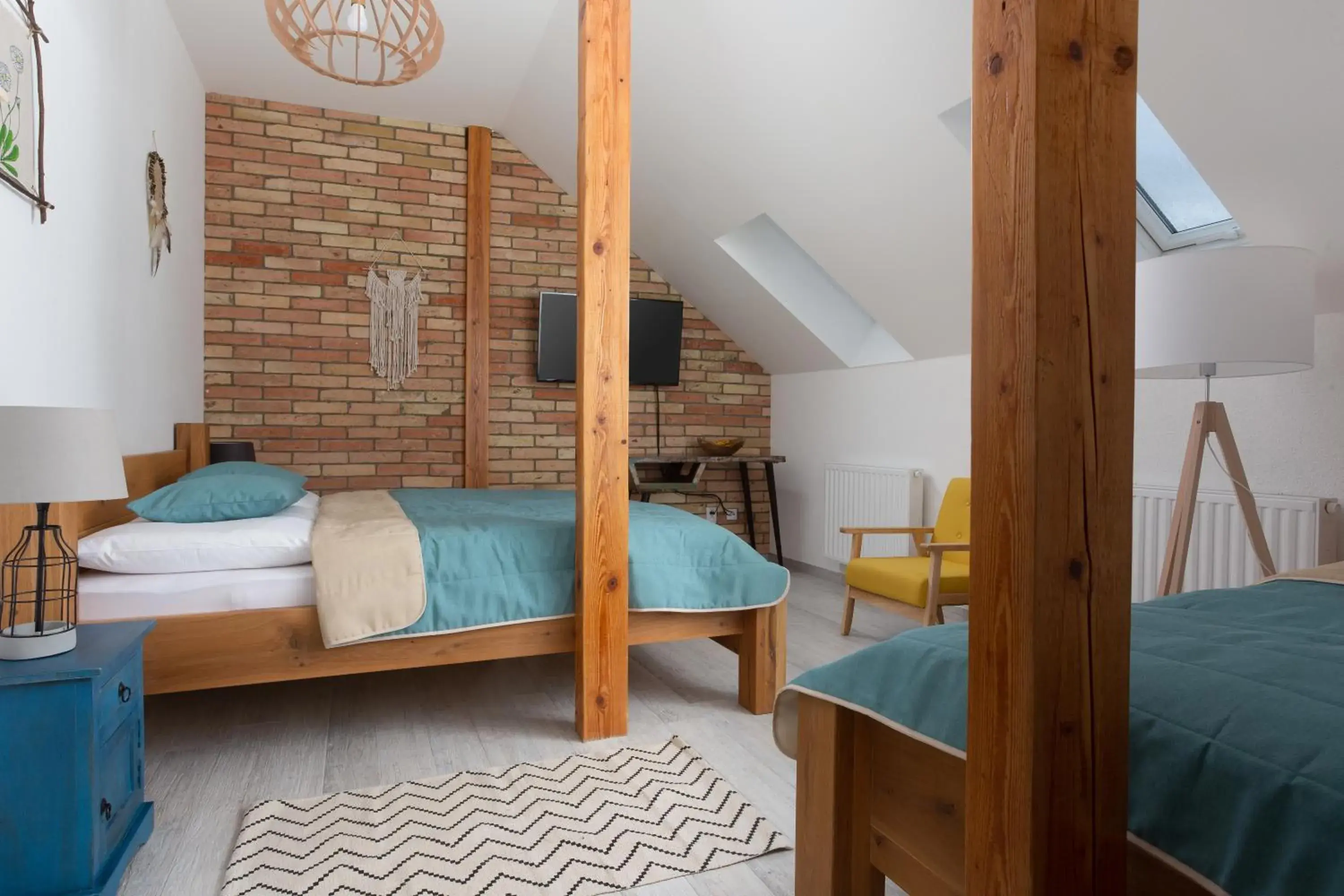 Triple Room with Private Bathroom in BURINA residence Triple Room with Private Bathroom in BURINA residence