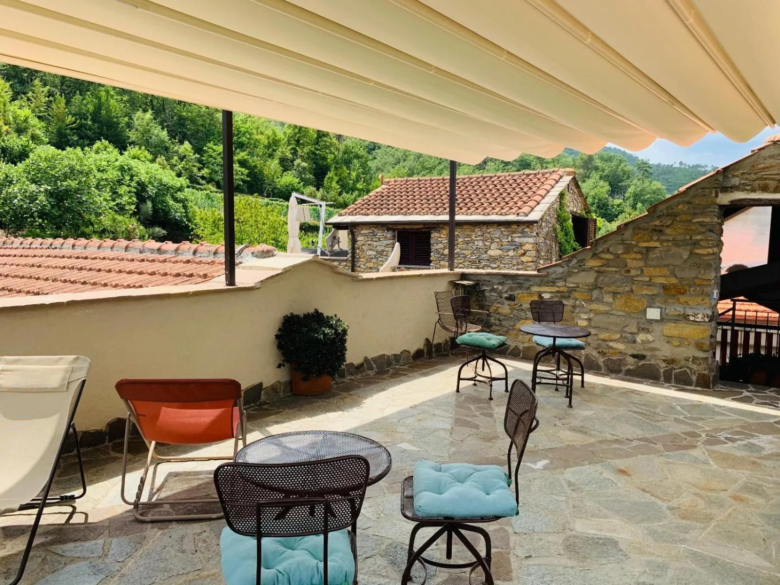 Natural landscape in Borgata Cantone Country House B&B