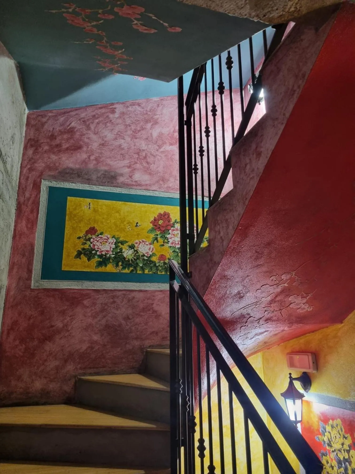 Decorative detail in Villa Vietnamonamour