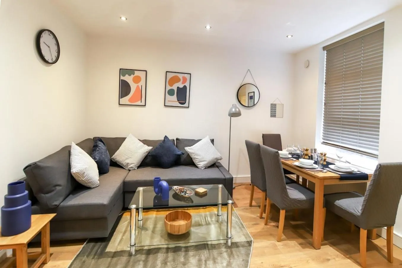 New- Modern 2br Apt Wifi Sleep5 City Centre