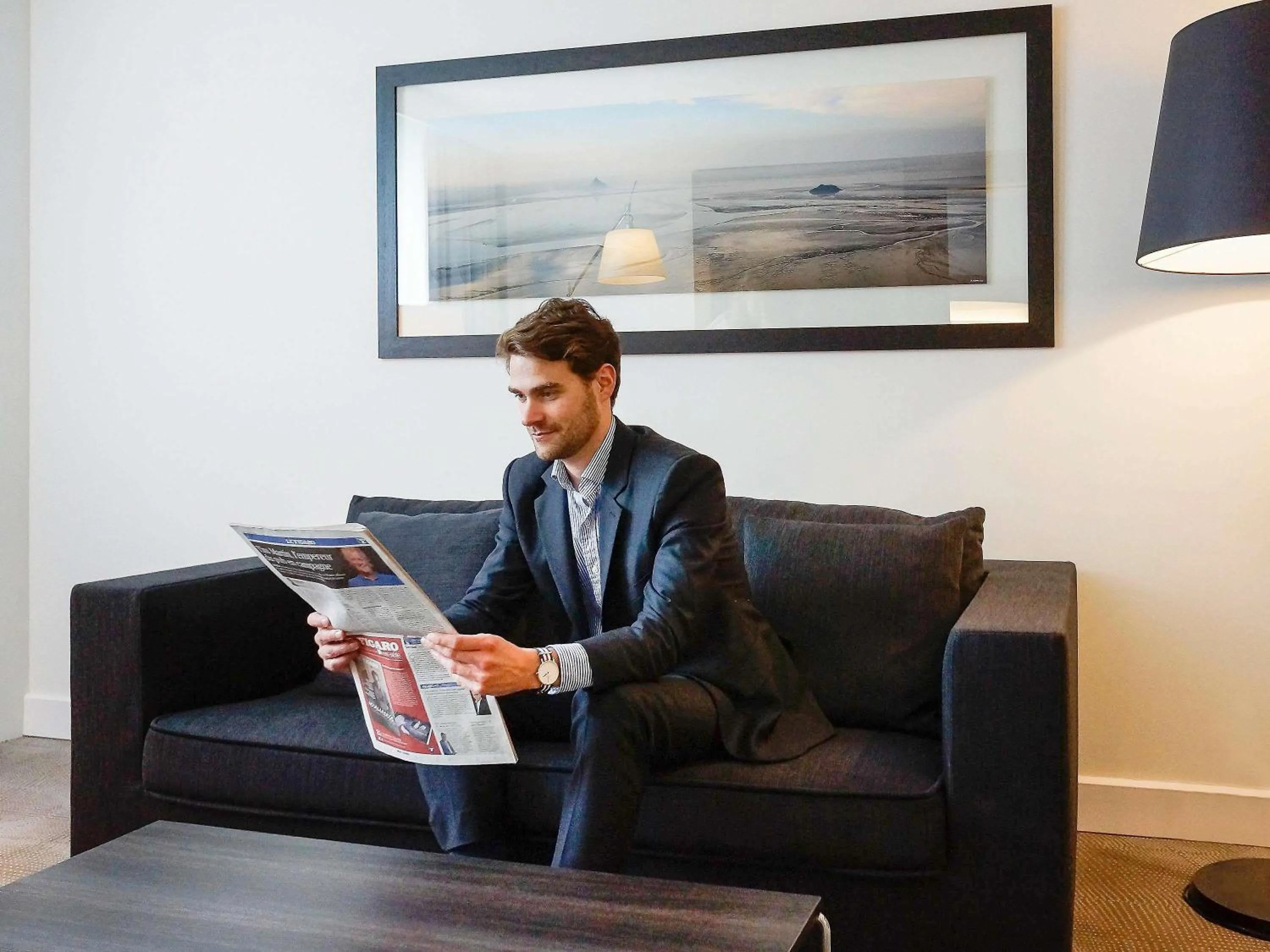 Photo of the whole room in Novotel Saclay