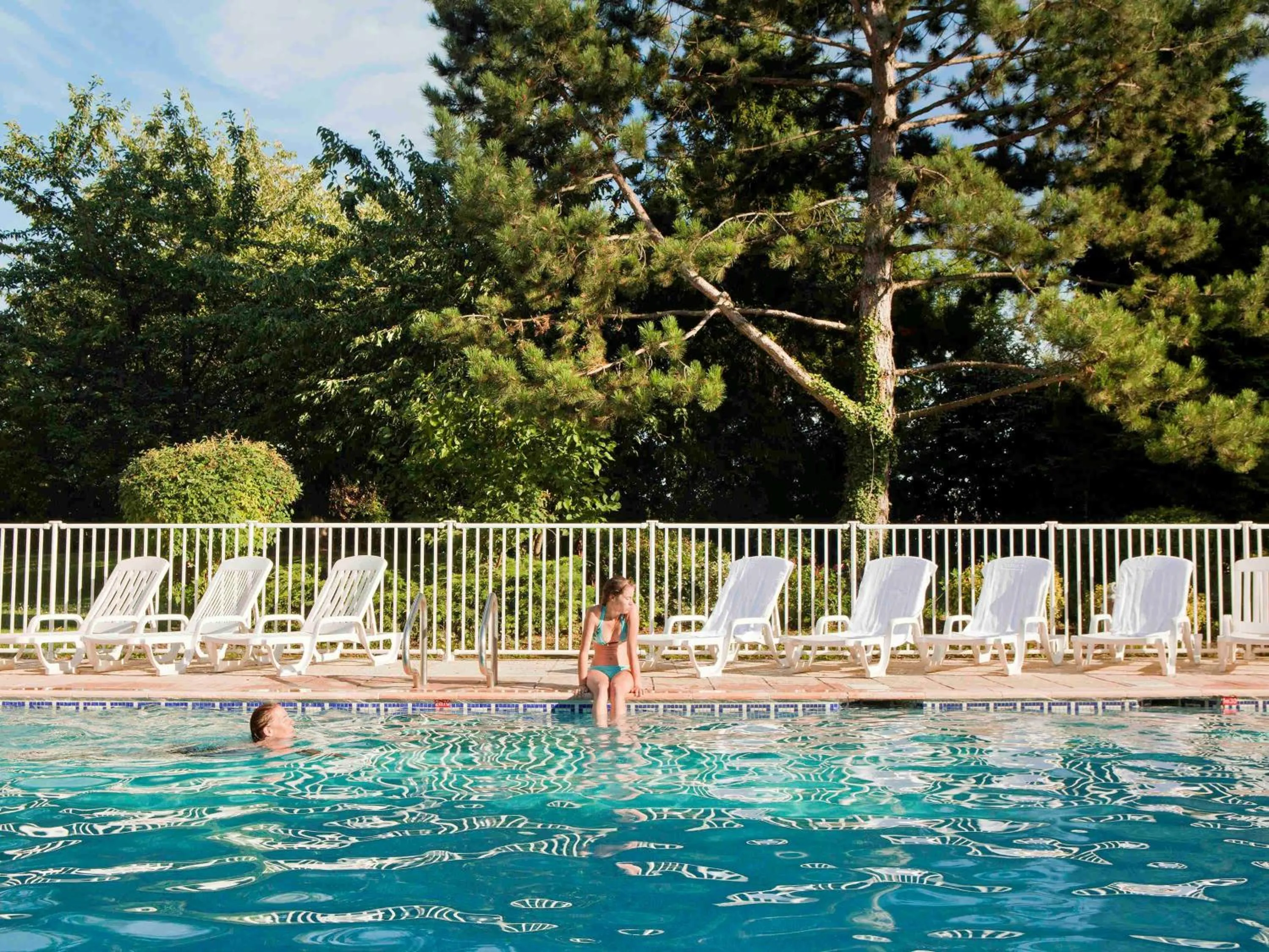 On site in Novotel Saclay