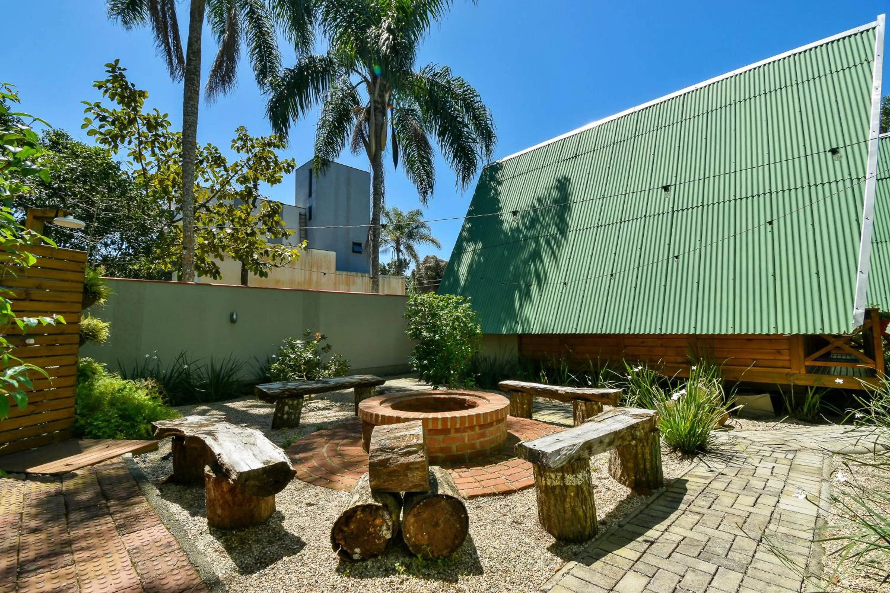 Pousada Chalé Suiço Bombinhas