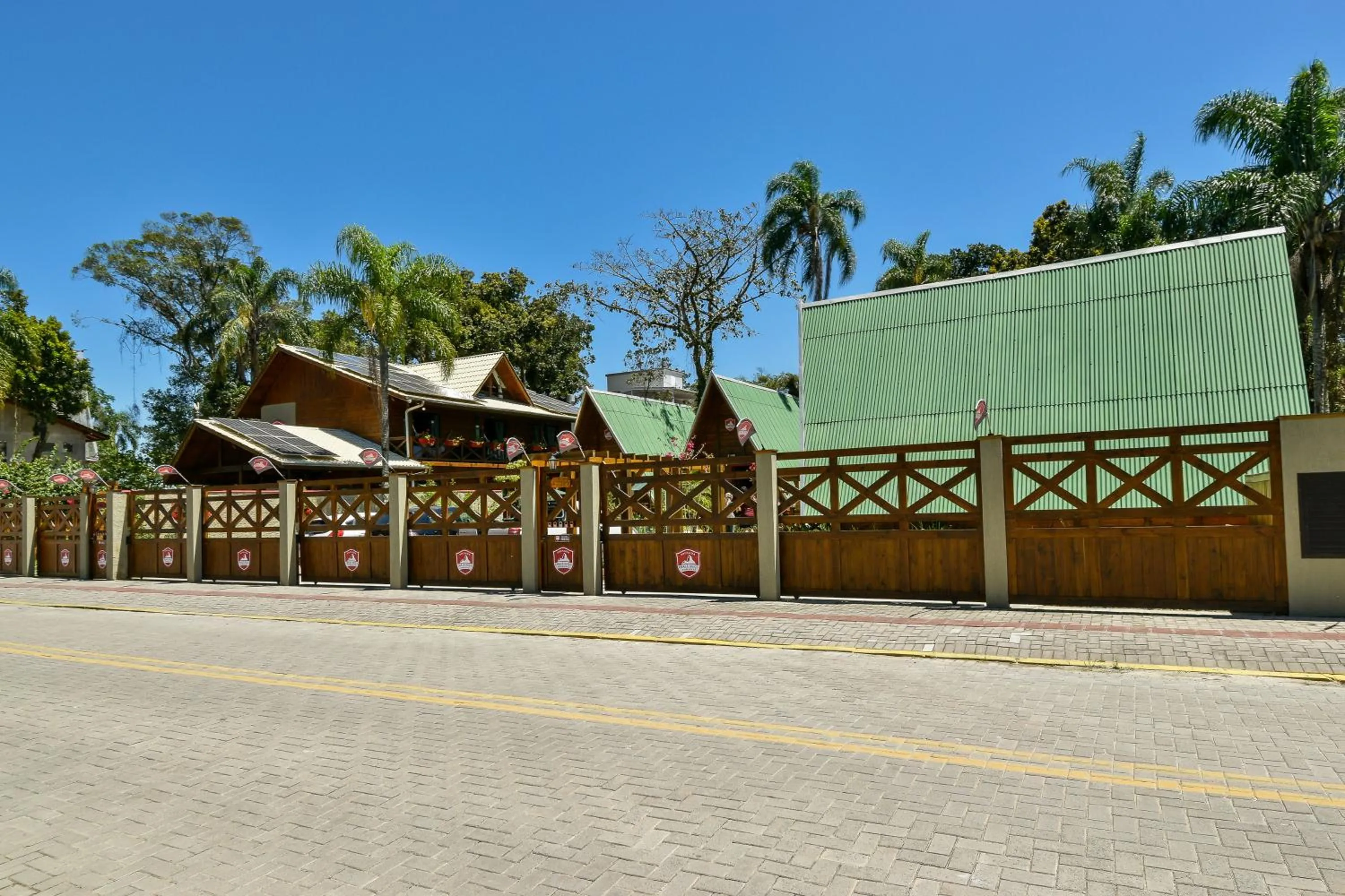 Pousada Chalé Suiço Bombinhas