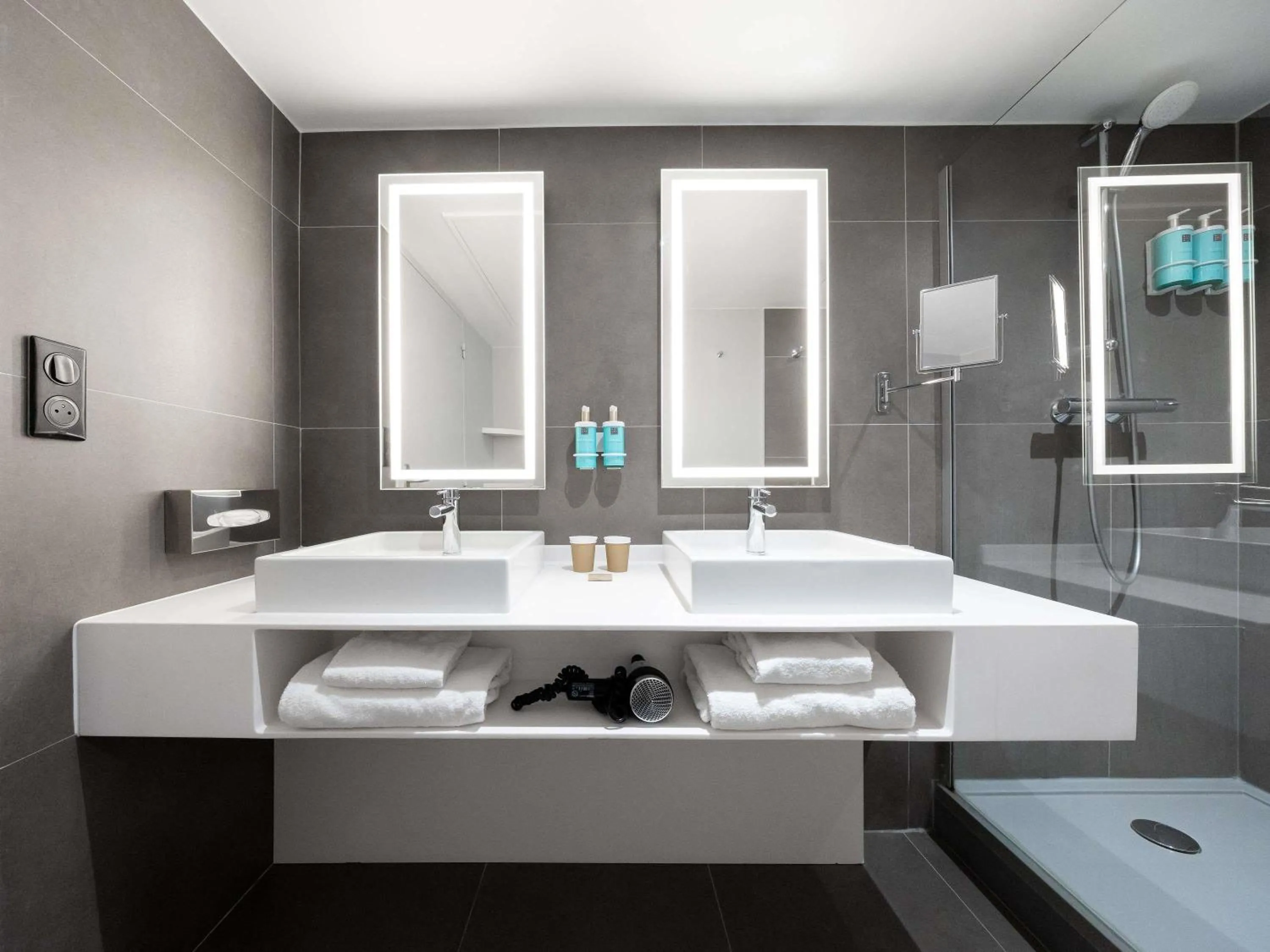 Bedroom in Novotel Suites Montpellier Antigone