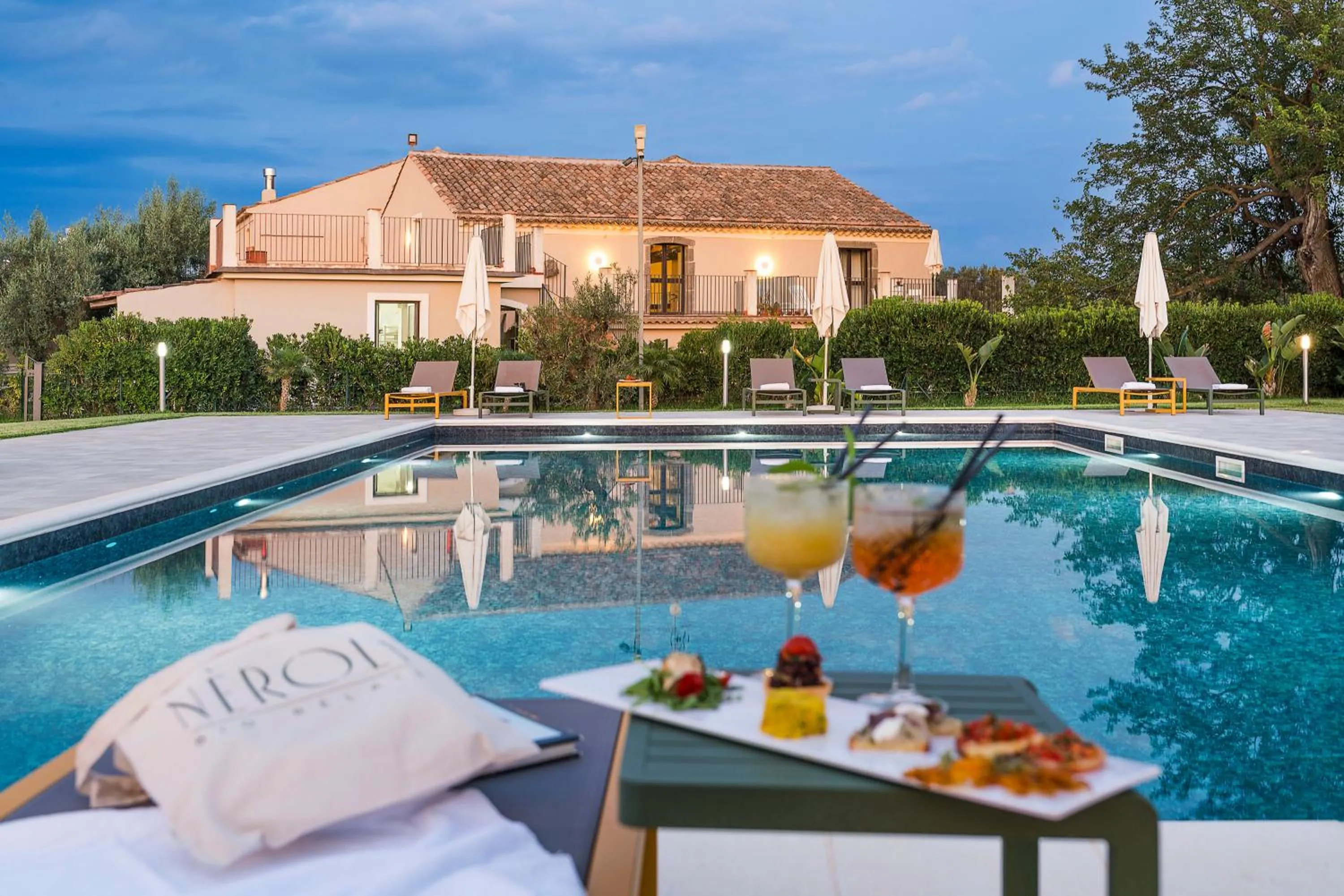 Swimming pool in Nèroli Bio Relais