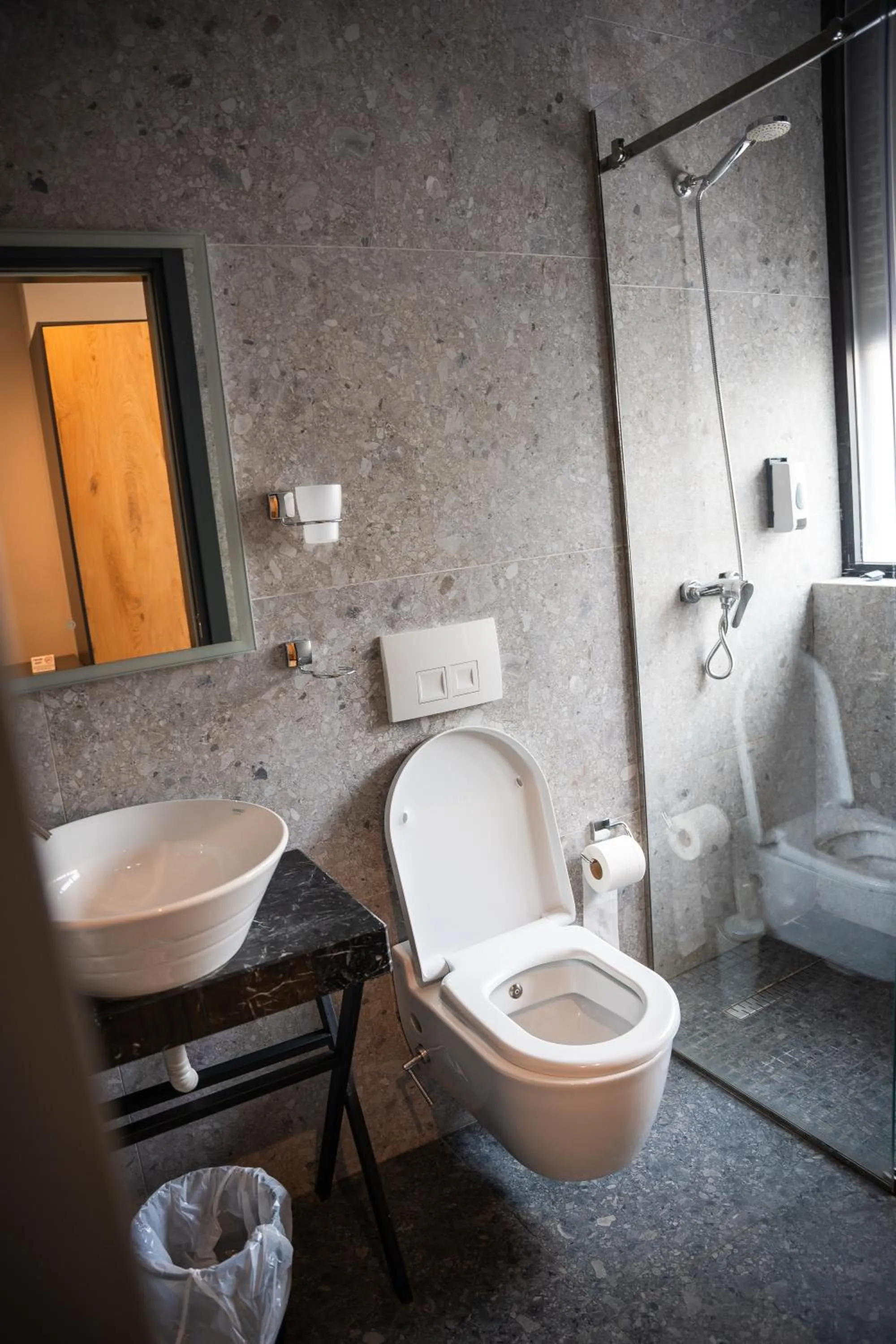 Shower in Center Boutique Hotel