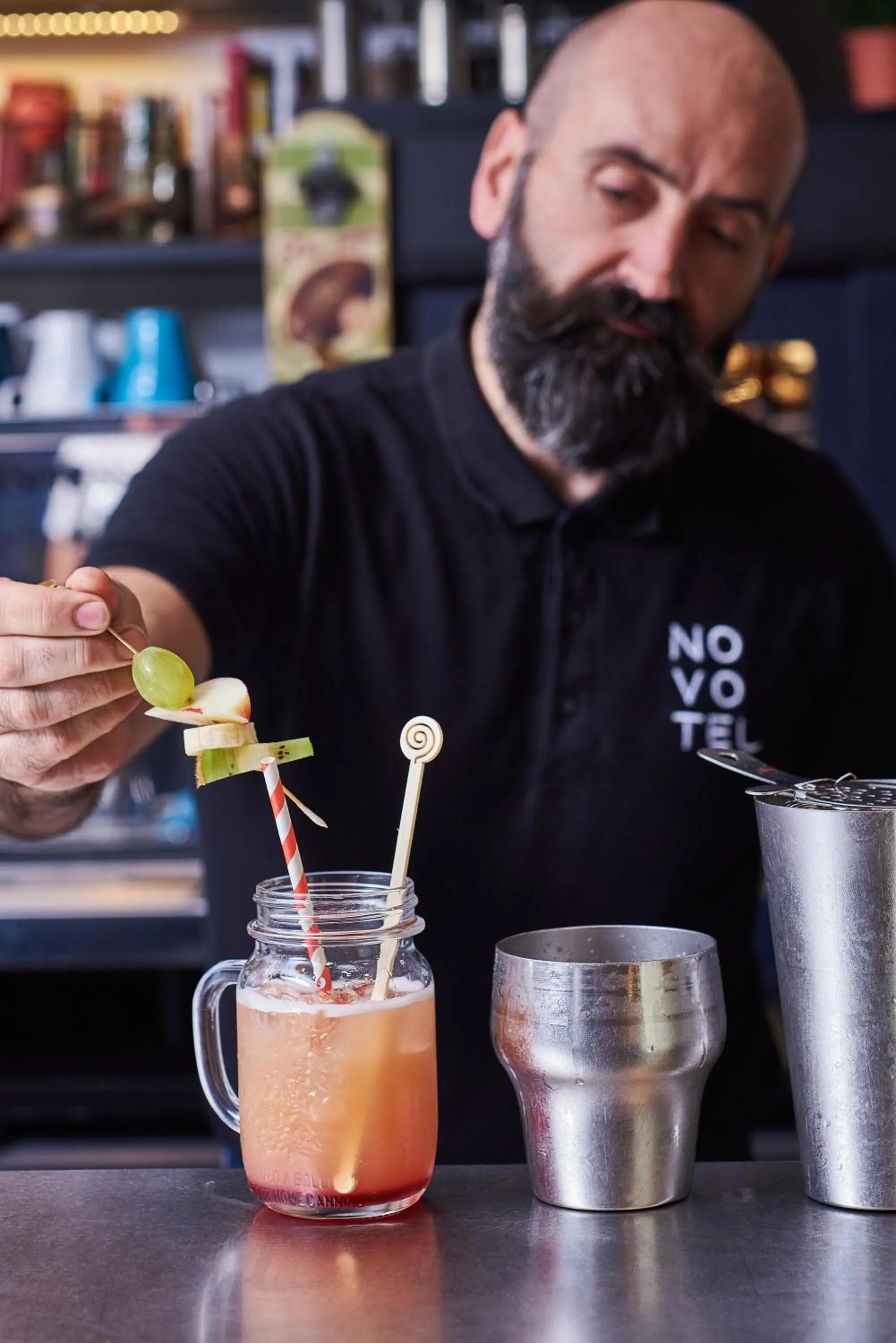 Lounge or bar in Novotel Paris Rueil Malmaison