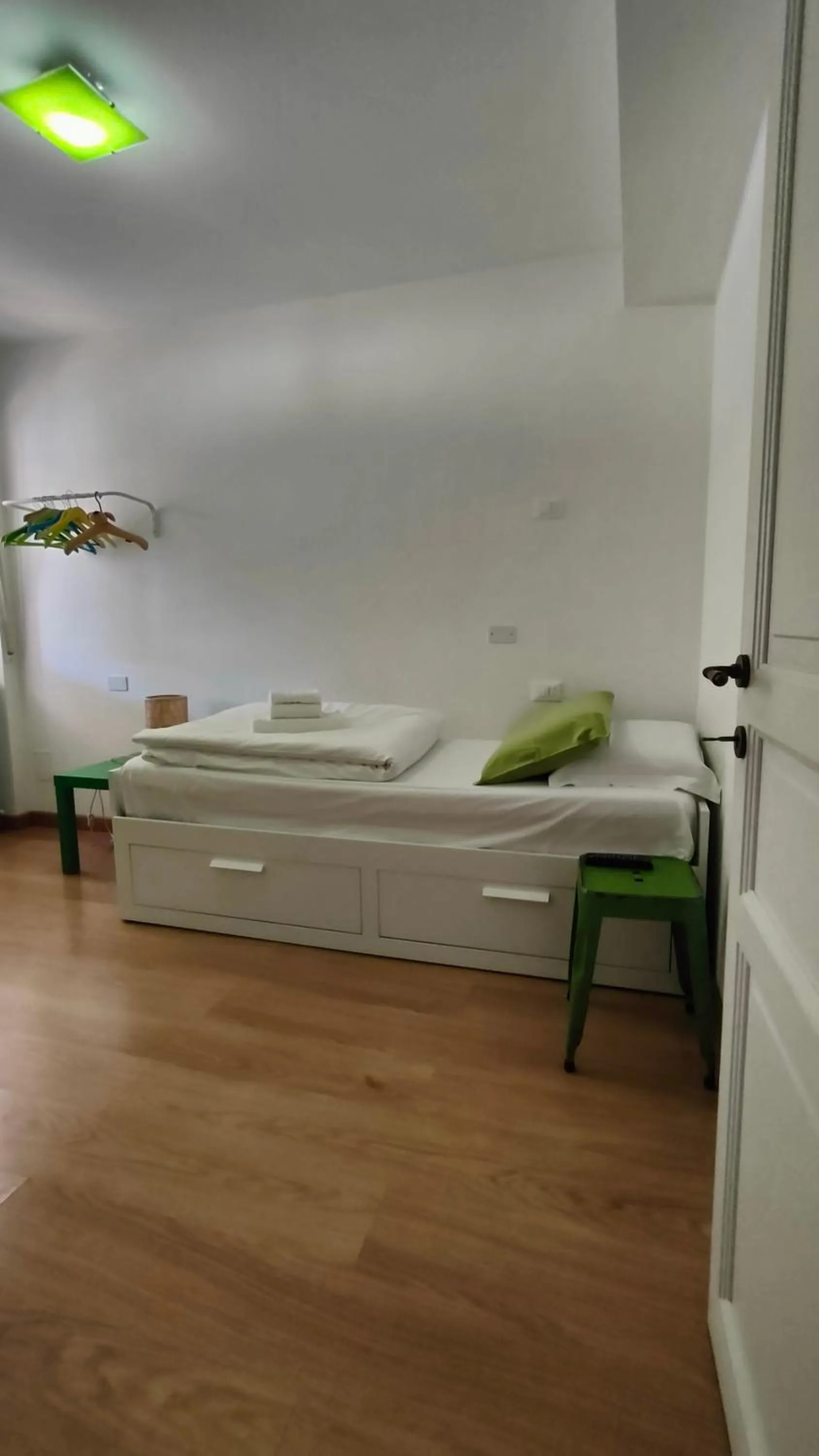 older children, Bed in Bed&Breakfast Angela