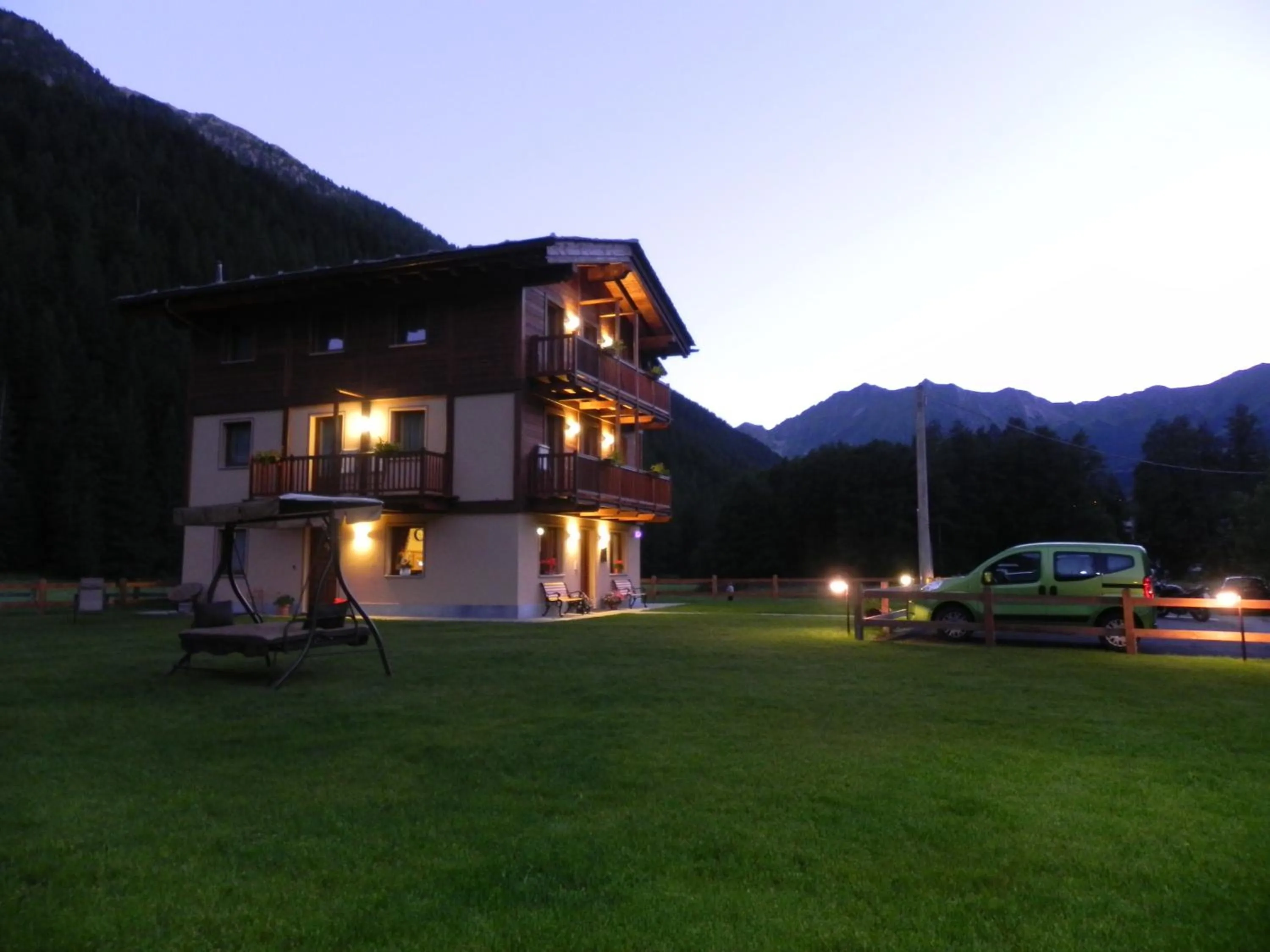 Facade/entrance in Villa Americana Chambres d'Hotes
