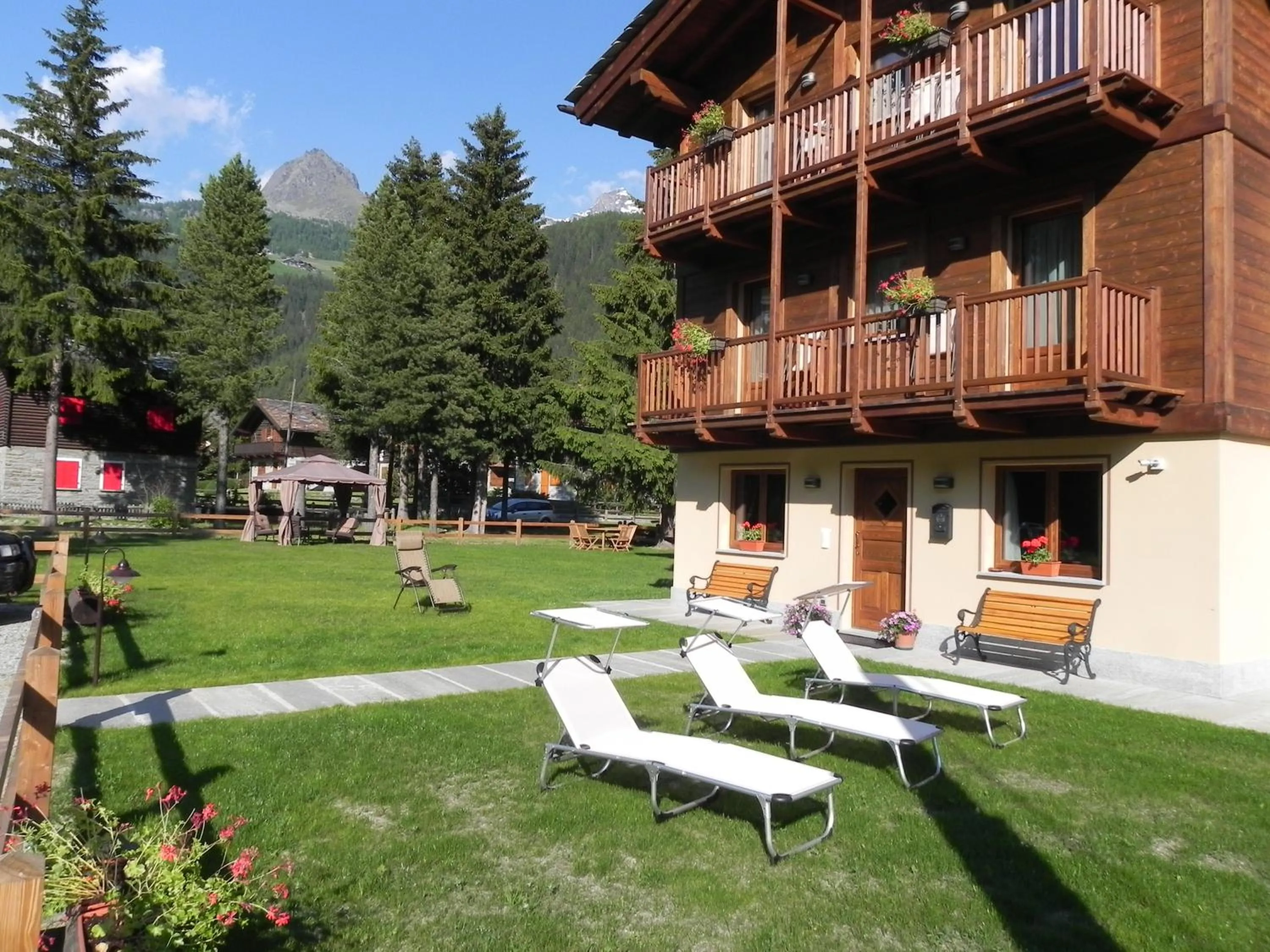 Facade/entrance in Villa Americana Chambres d'Hotes