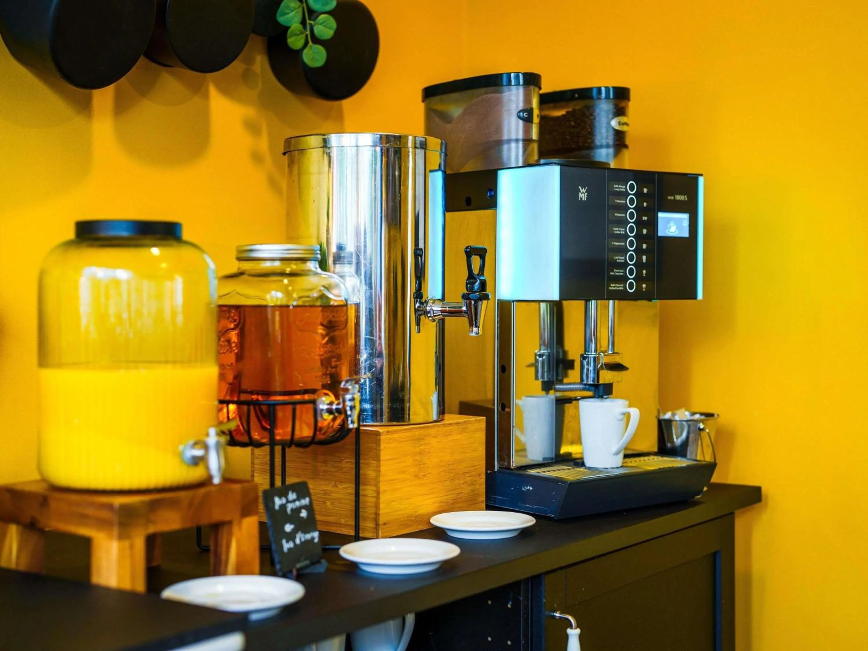 Breakfast in Novotel Saint Avold