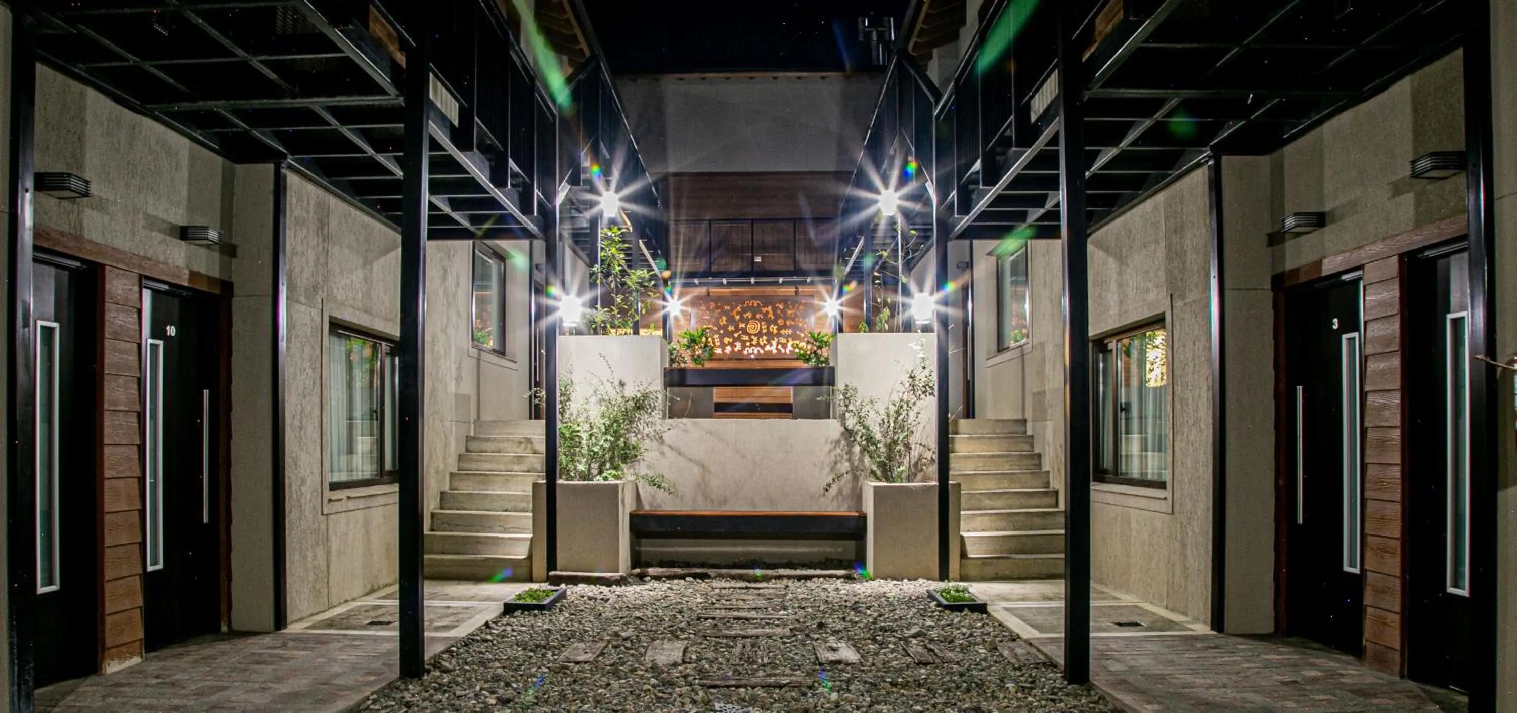 Property building in Senderos Aparts & Suites