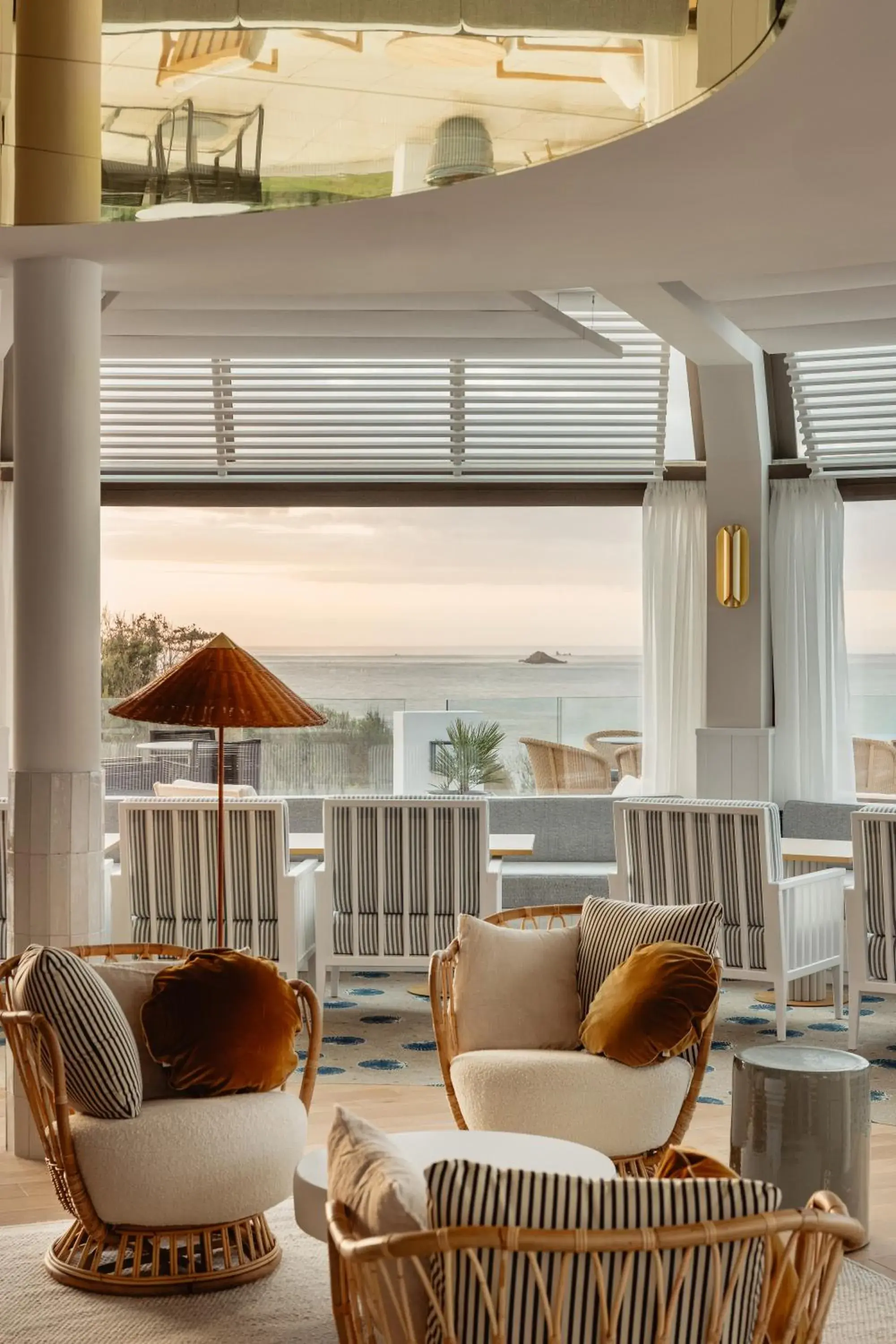 Lounge or bar in Emeria Dinard Thalasso Spa Lounge or bar in Emeria Dinard Thalasso Spa