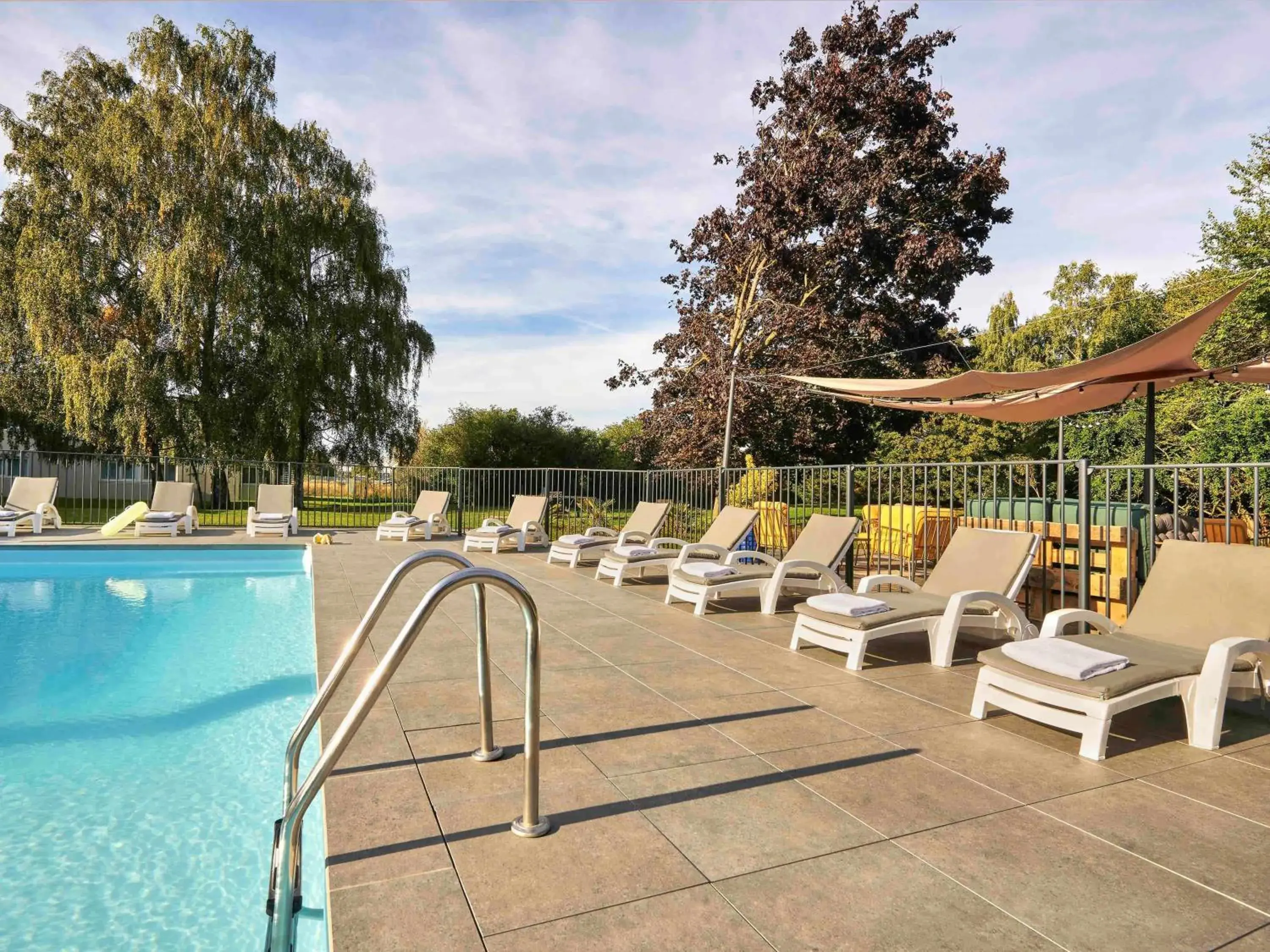 Property building in Novotel Roissy Saint Witz Property building in Novotel Roissy Saint Witz