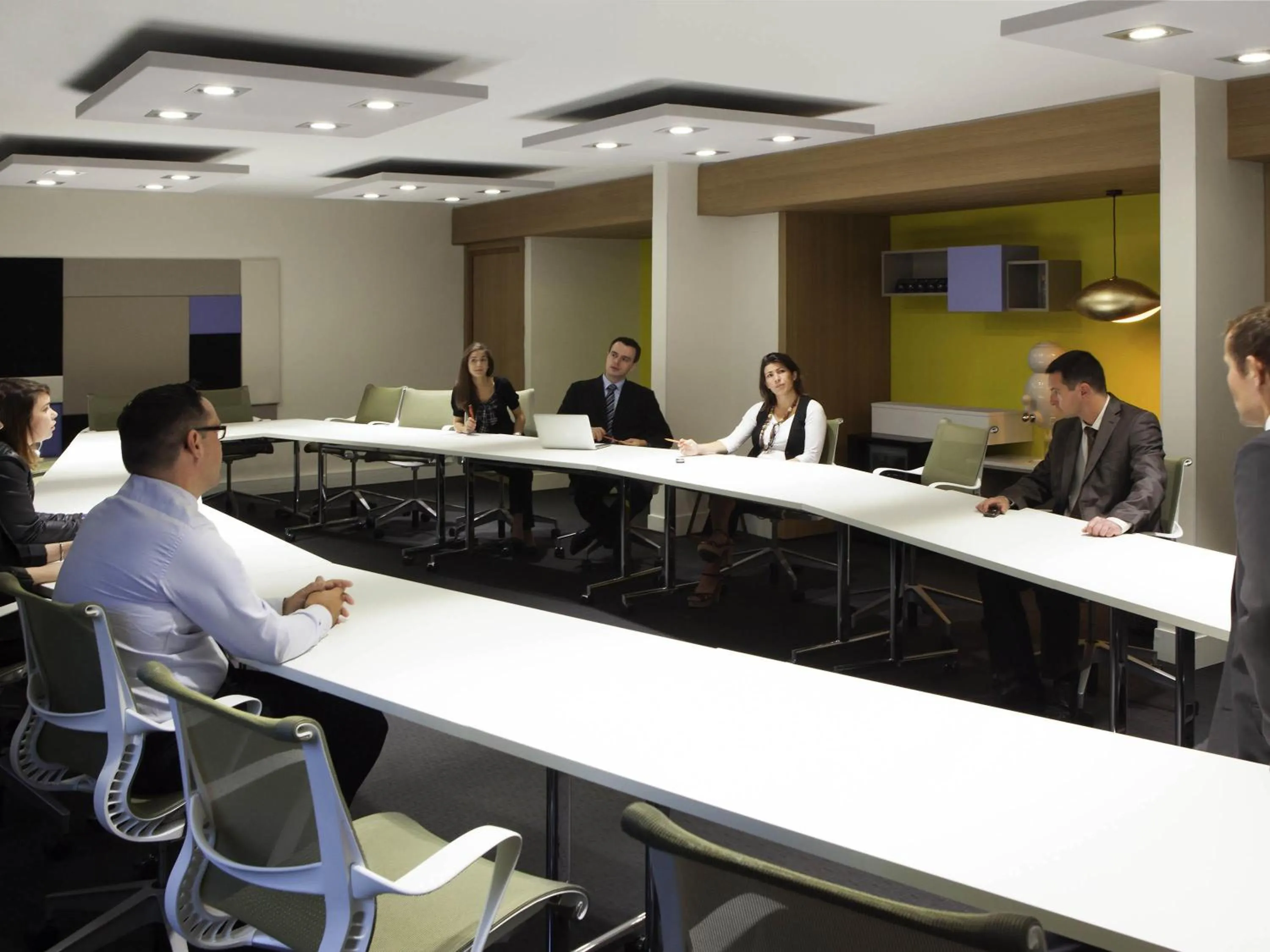 Meeting/conference room in Novotel Roissy Saint Witz