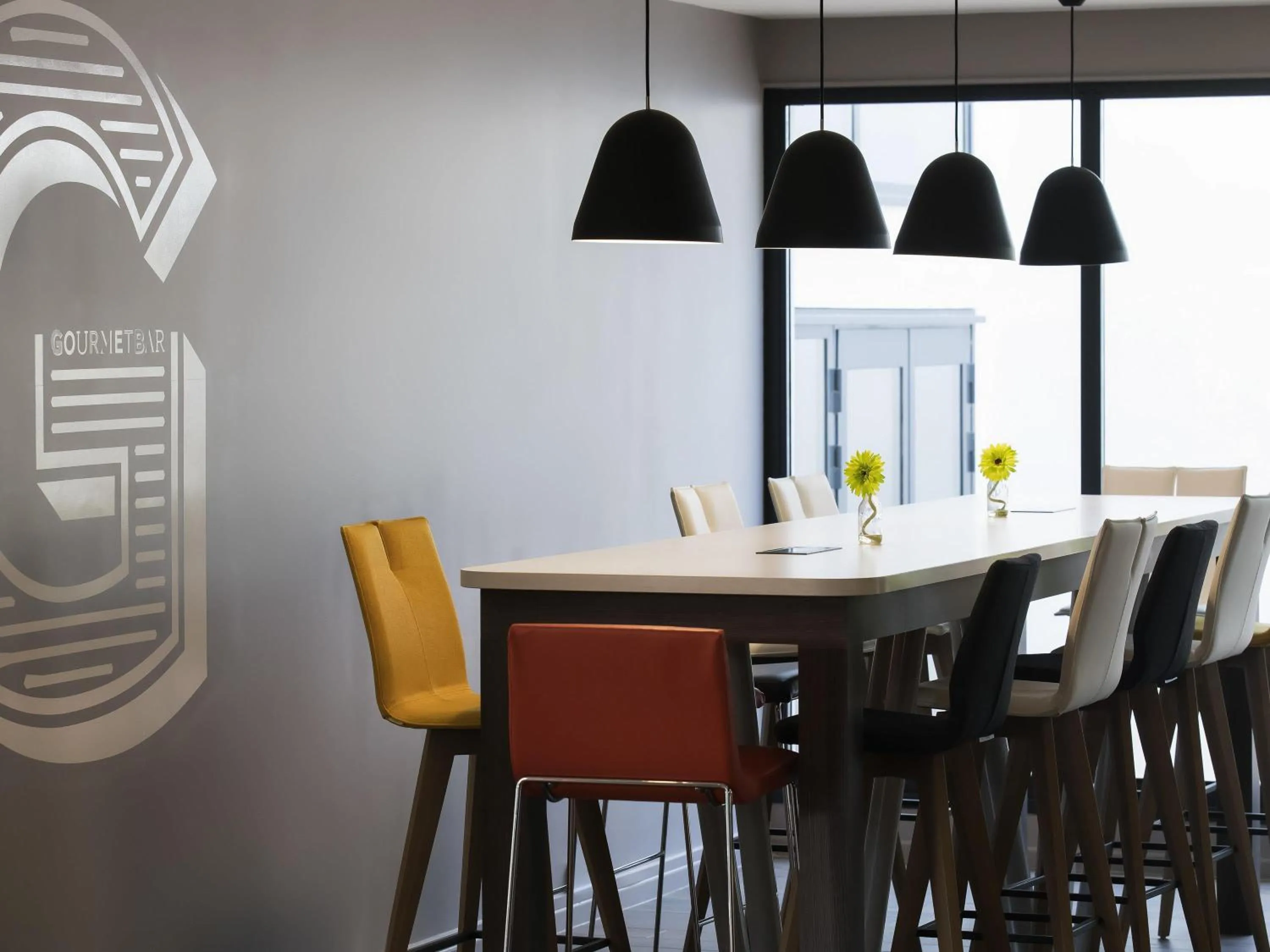 Lounge or bar in Novotel Roissy Saint Witz