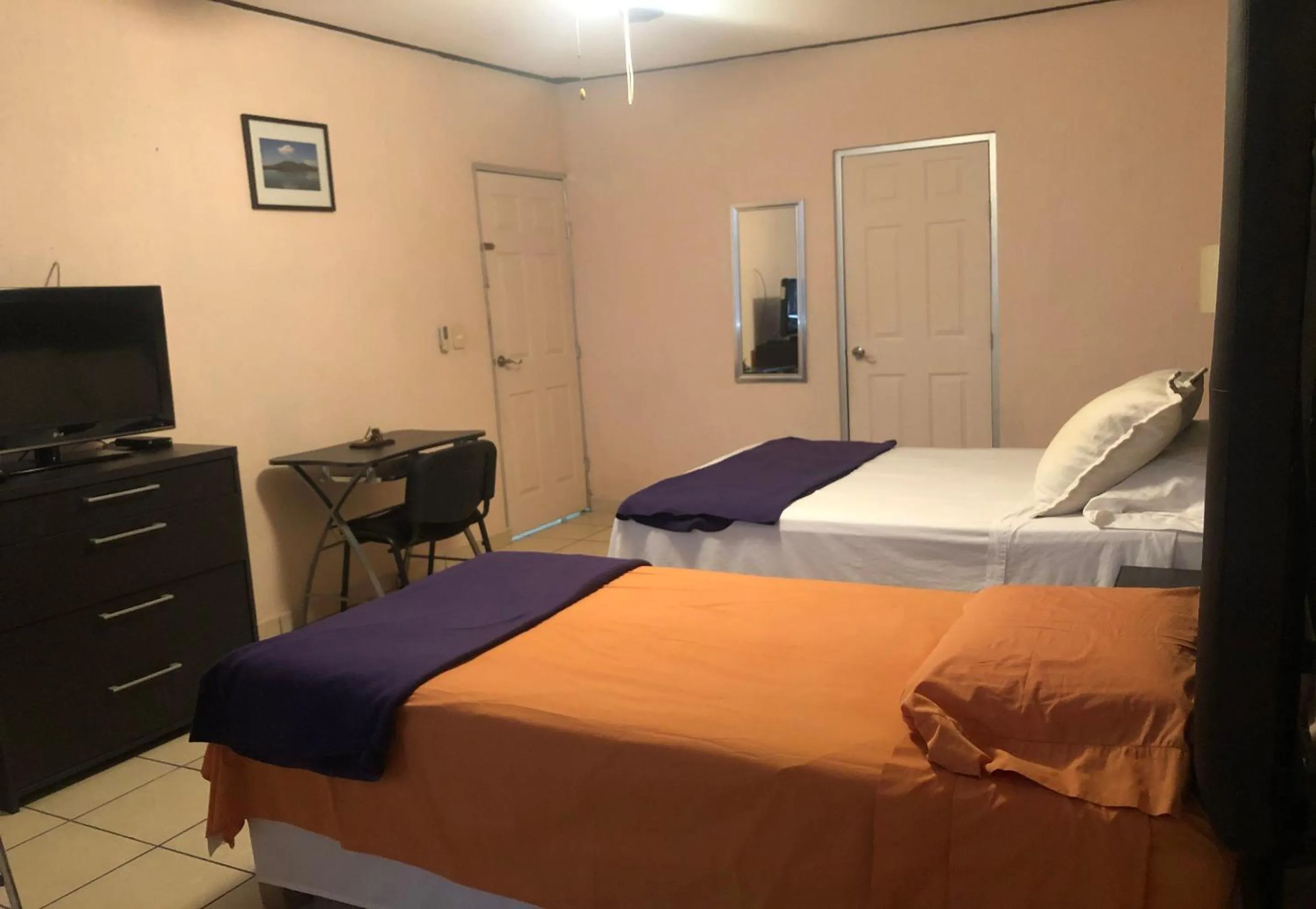 Bedroom, Bed in My Suite Ejecutiva