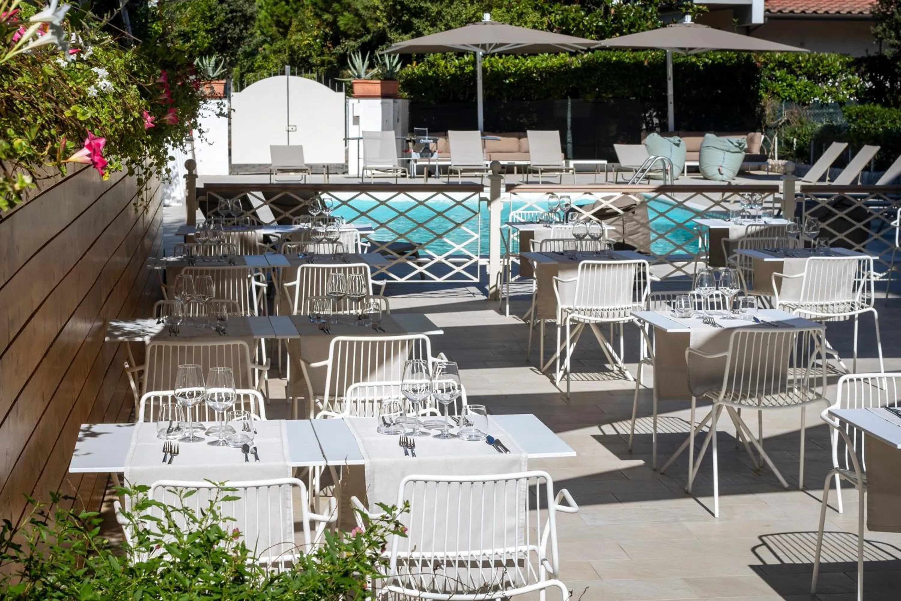 Patio in Hotel Tarabella