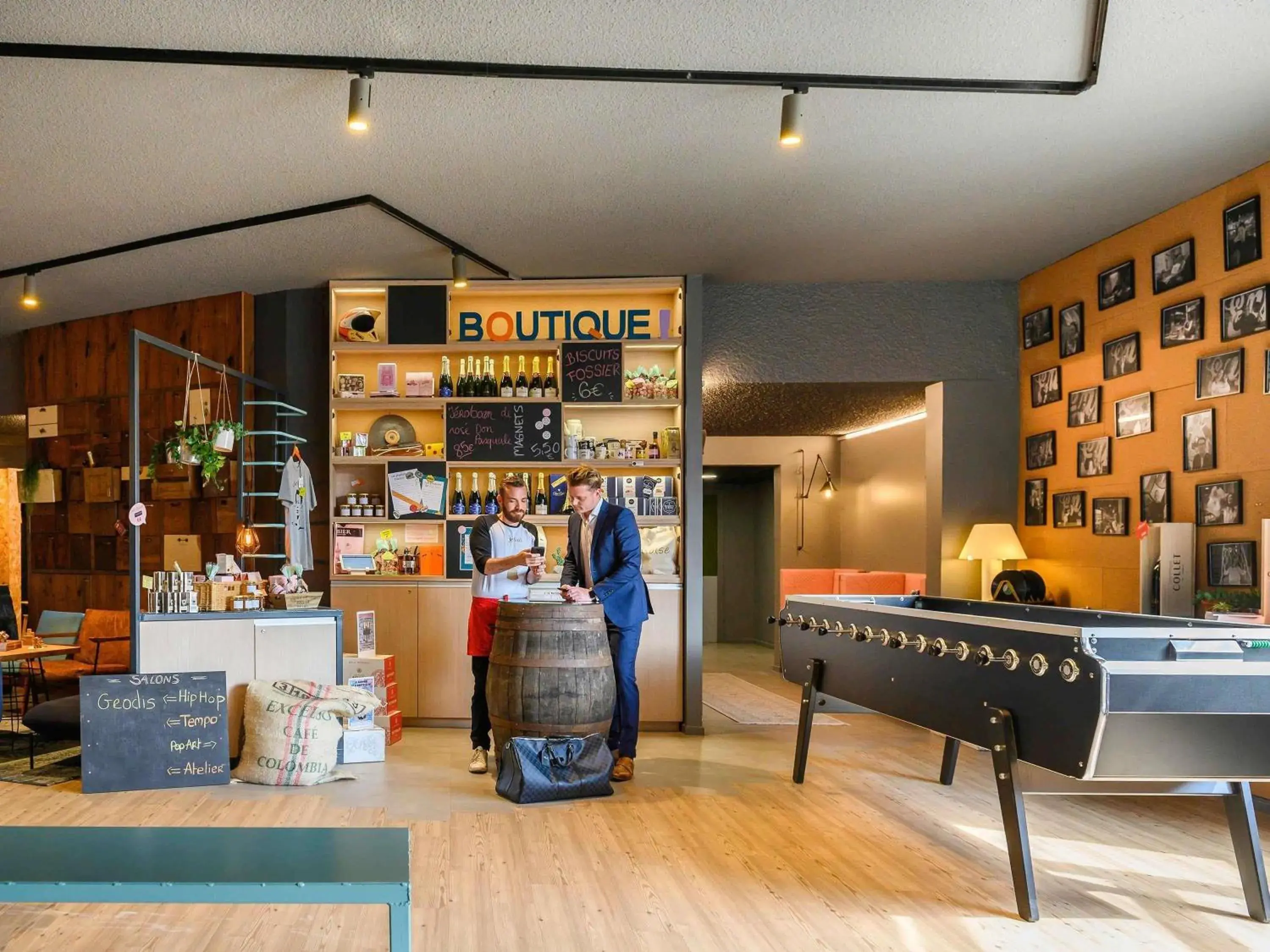 Property building in Mercure Reims Parc Des Expositions Property building in Mercure Reims Parc Des Expositions