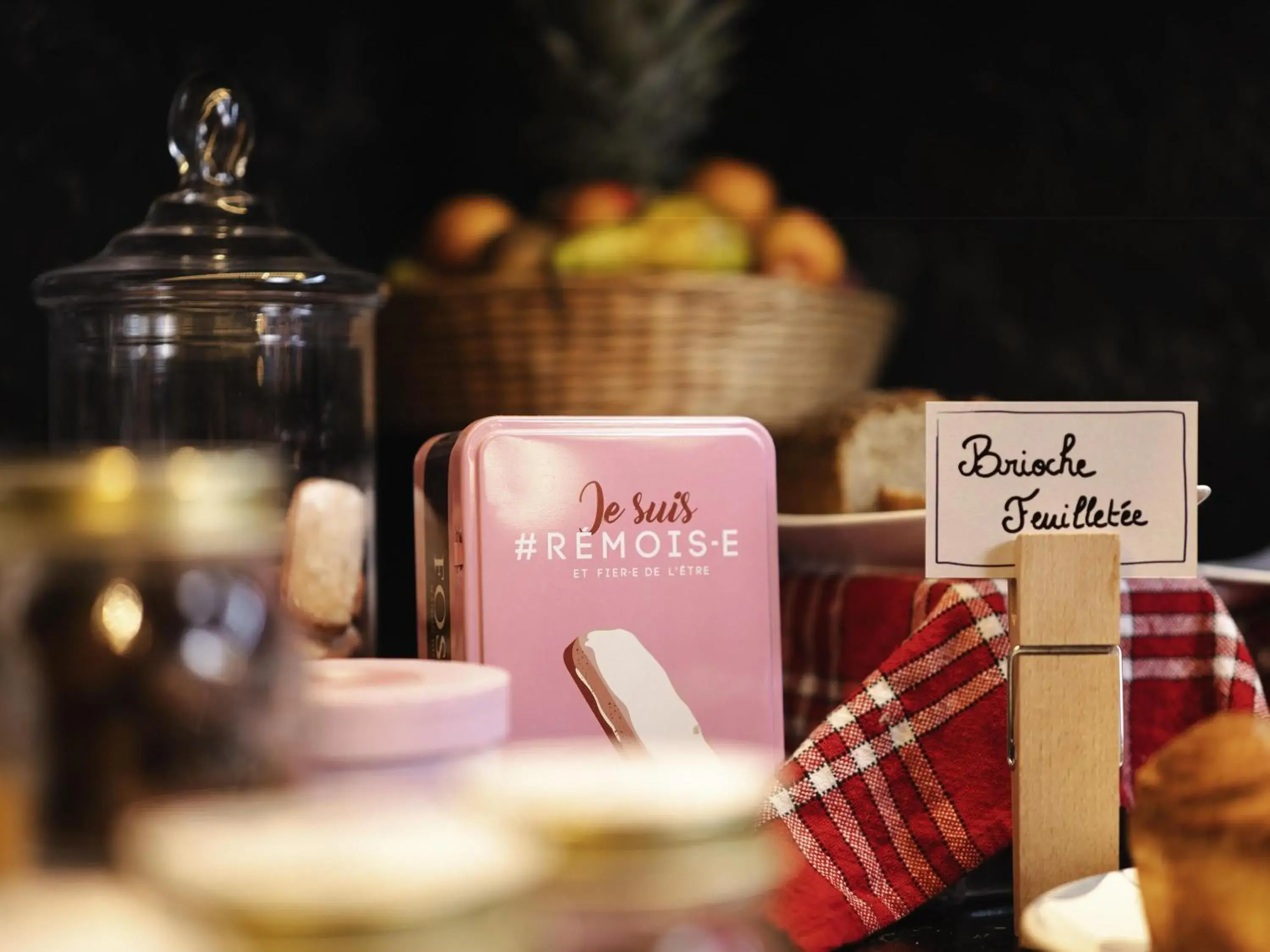 Breakfast in Mercure Reims Parc Des Expositions Breakfast in Mercure Reims Parc Des Expositions