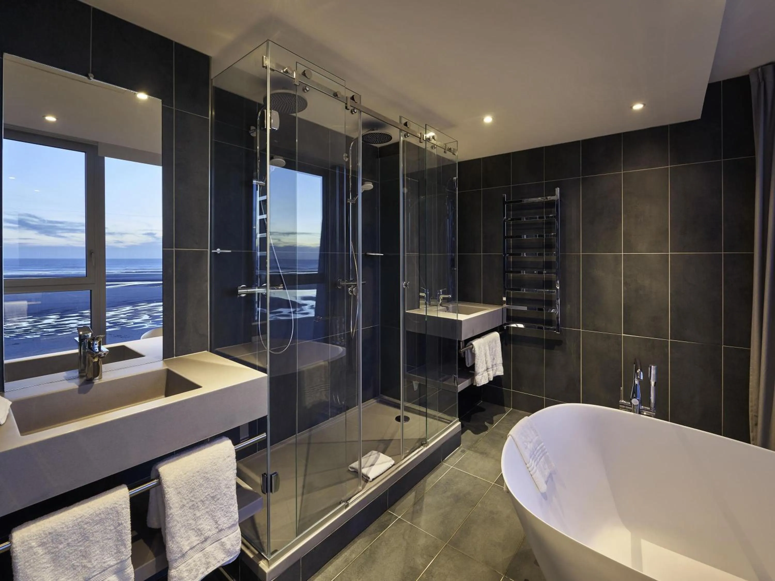 Bedroom in Novotel Thalassa Le Touquet