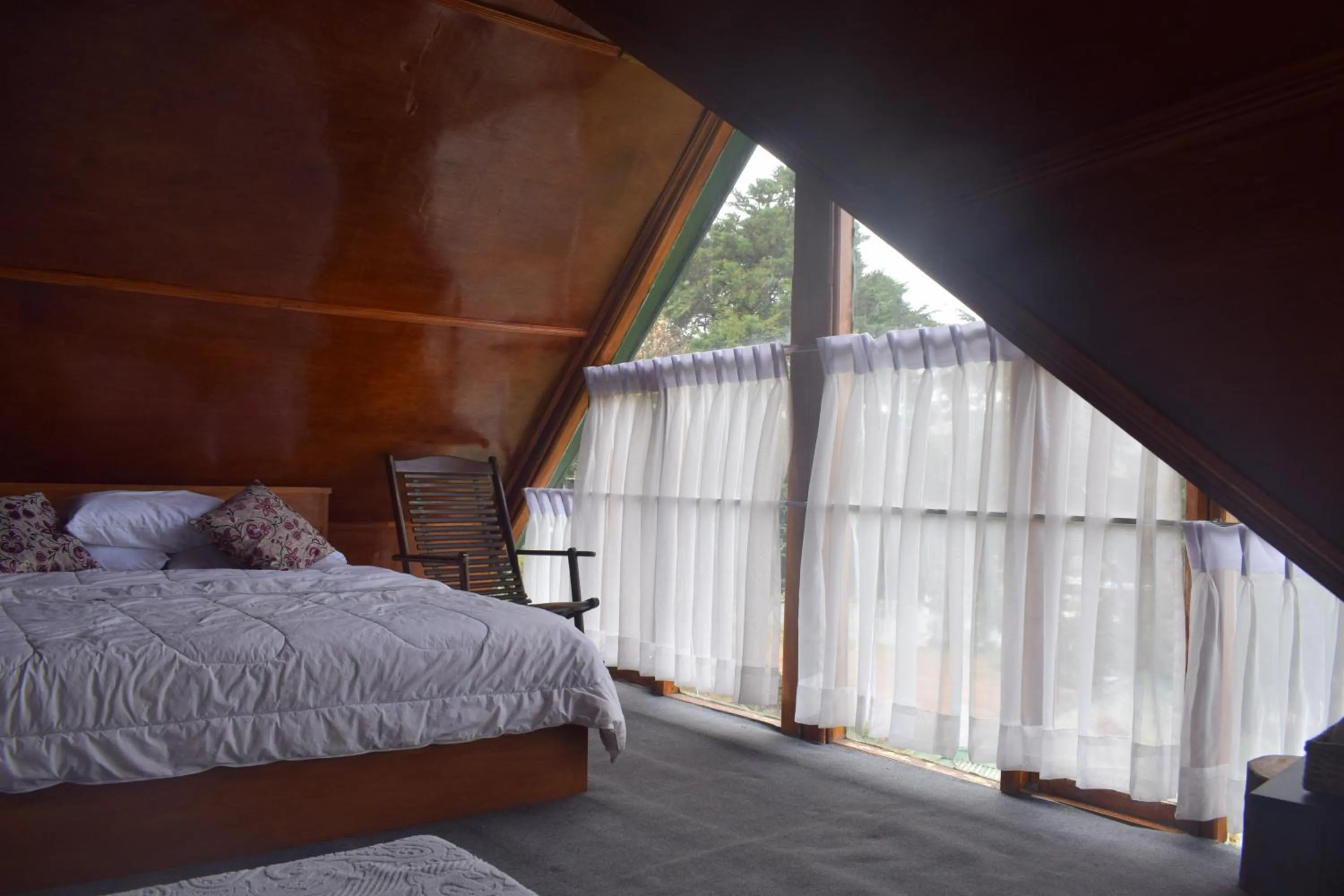 Bedroom, Bed in Eco Creations Nuwaraeliya