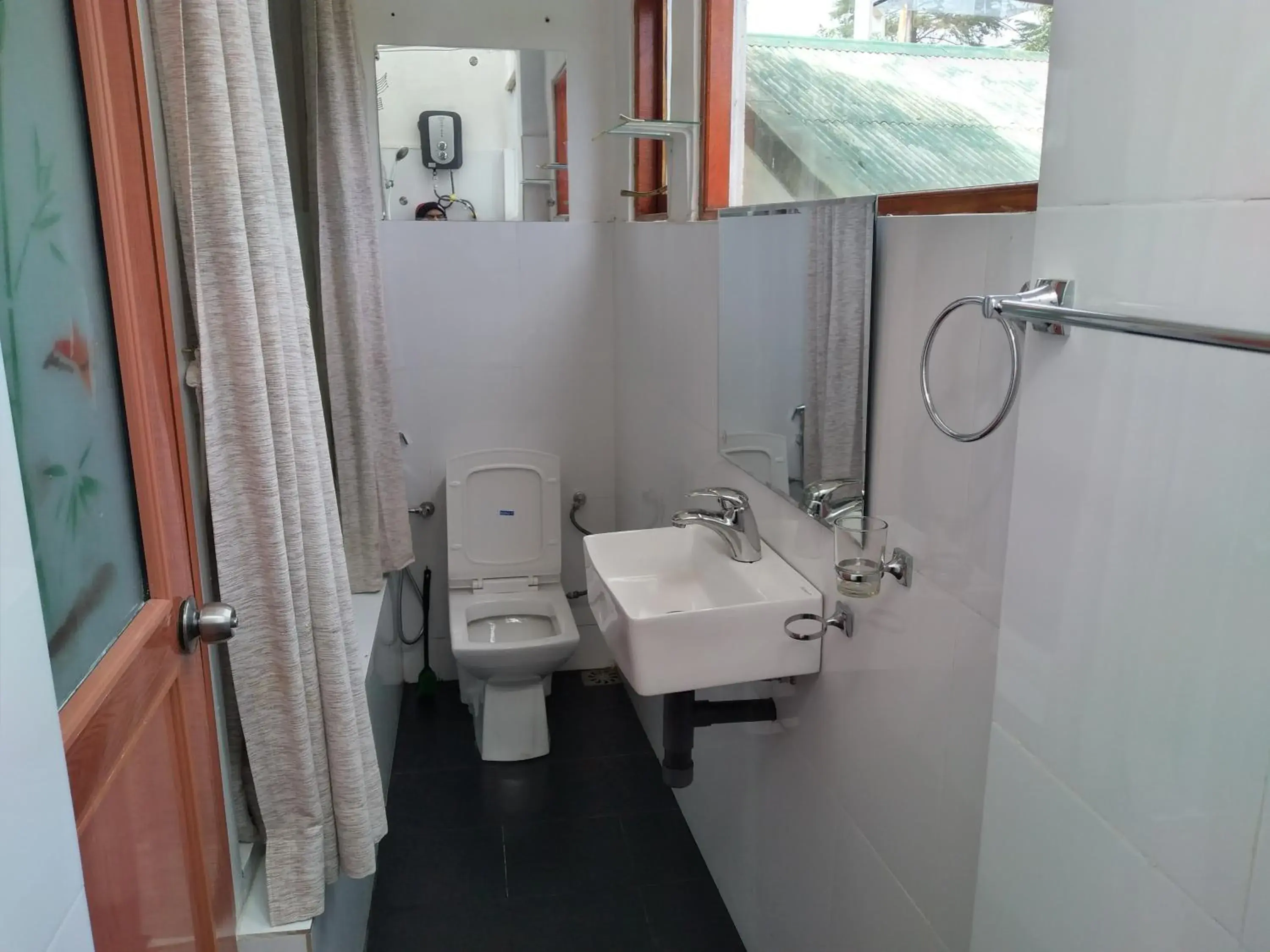 Double Room with Private Bathroom in Eco Creations Nuwaraeliya Double Room with Private Bathroom in Eco Creations Nuwaraeliya