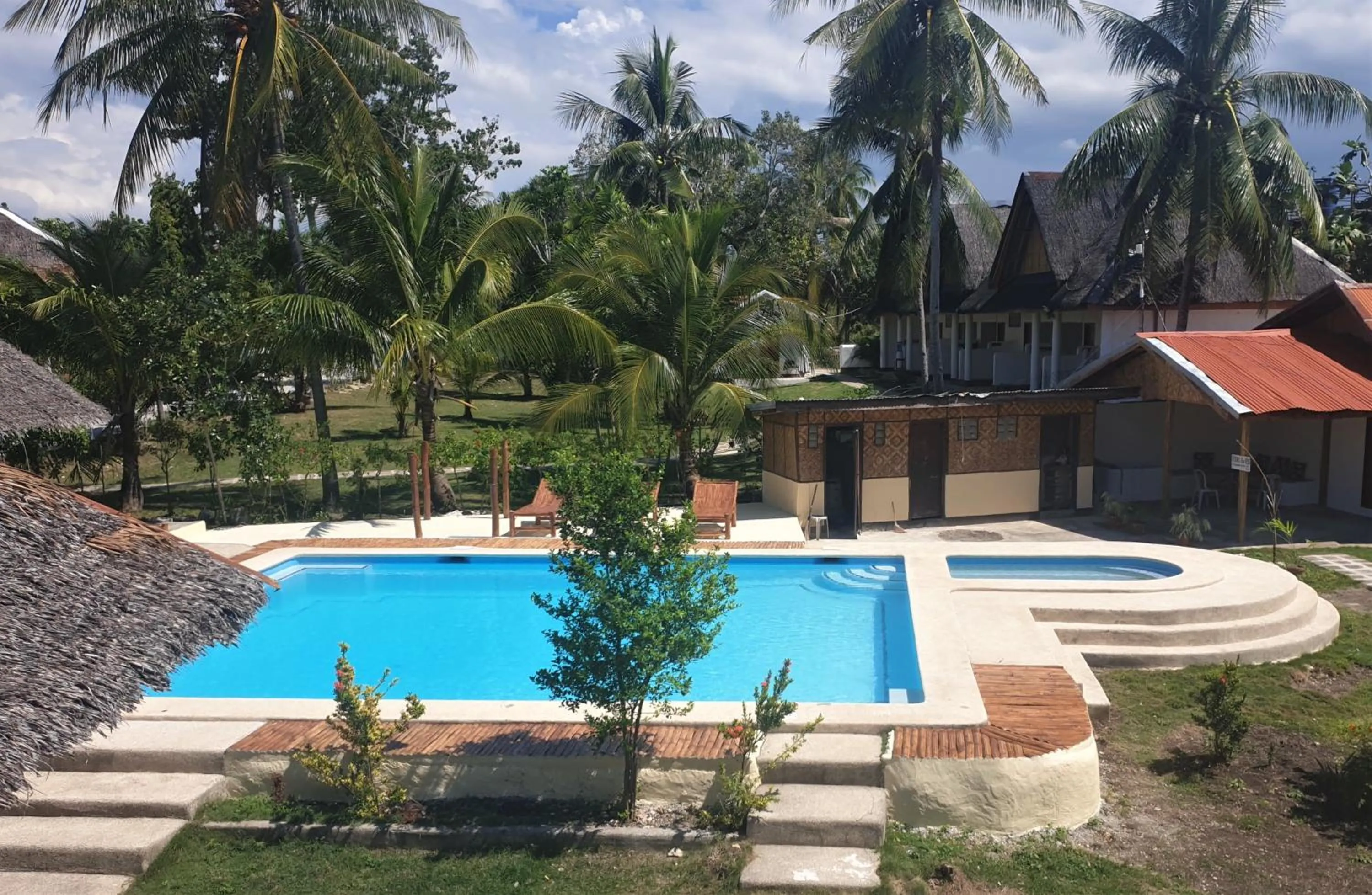 Pool view in Native House Resort powered by Cocotel