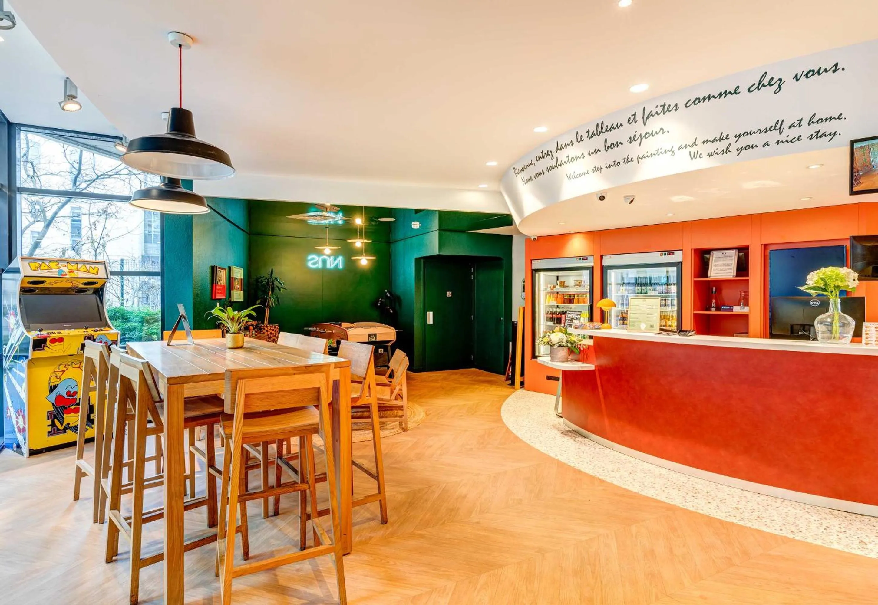 Food and drinks in B&B HOME Rueil-Malmaison Gare