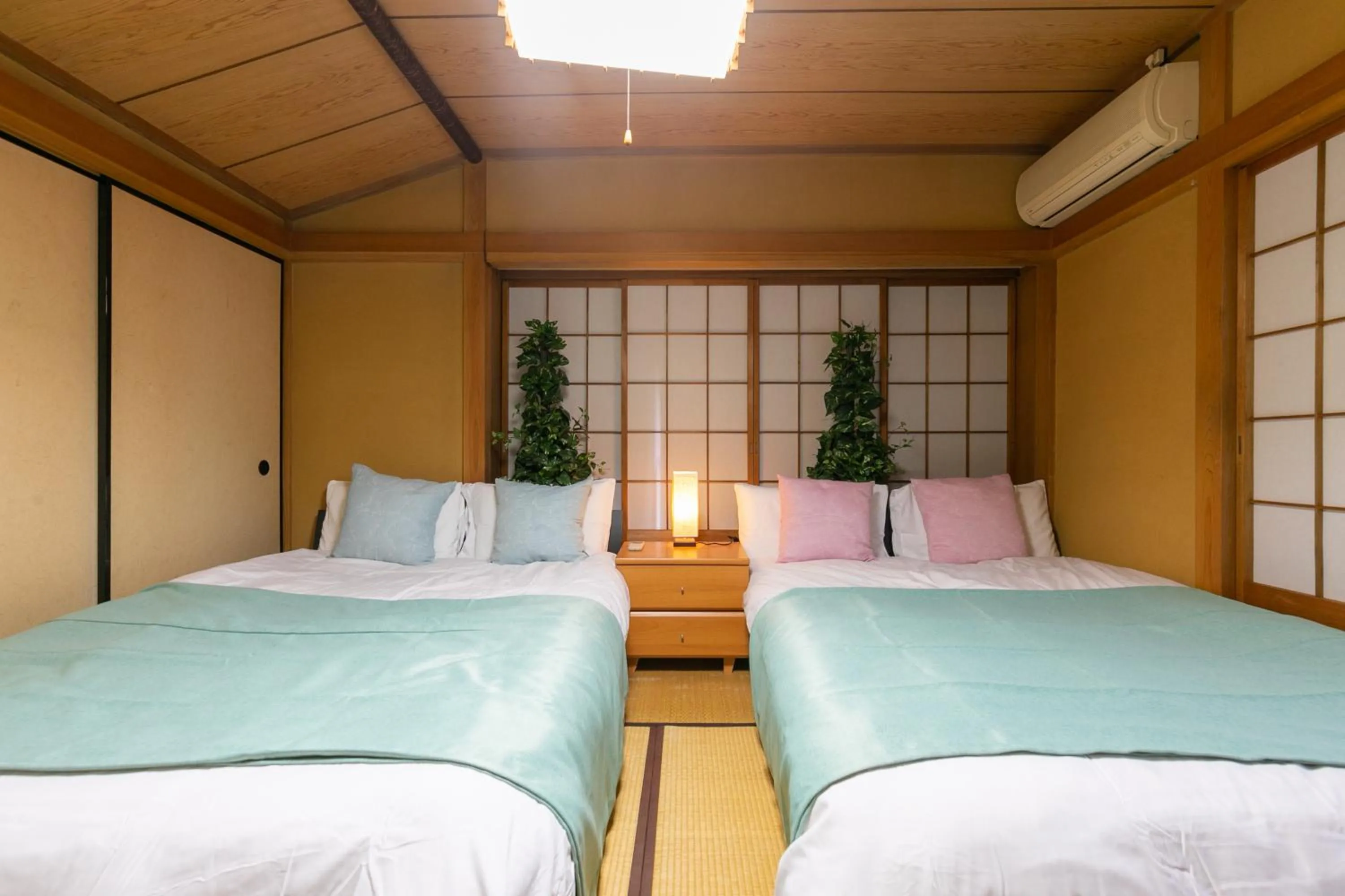 Bed in Shinjuku Japanese-style two storey house