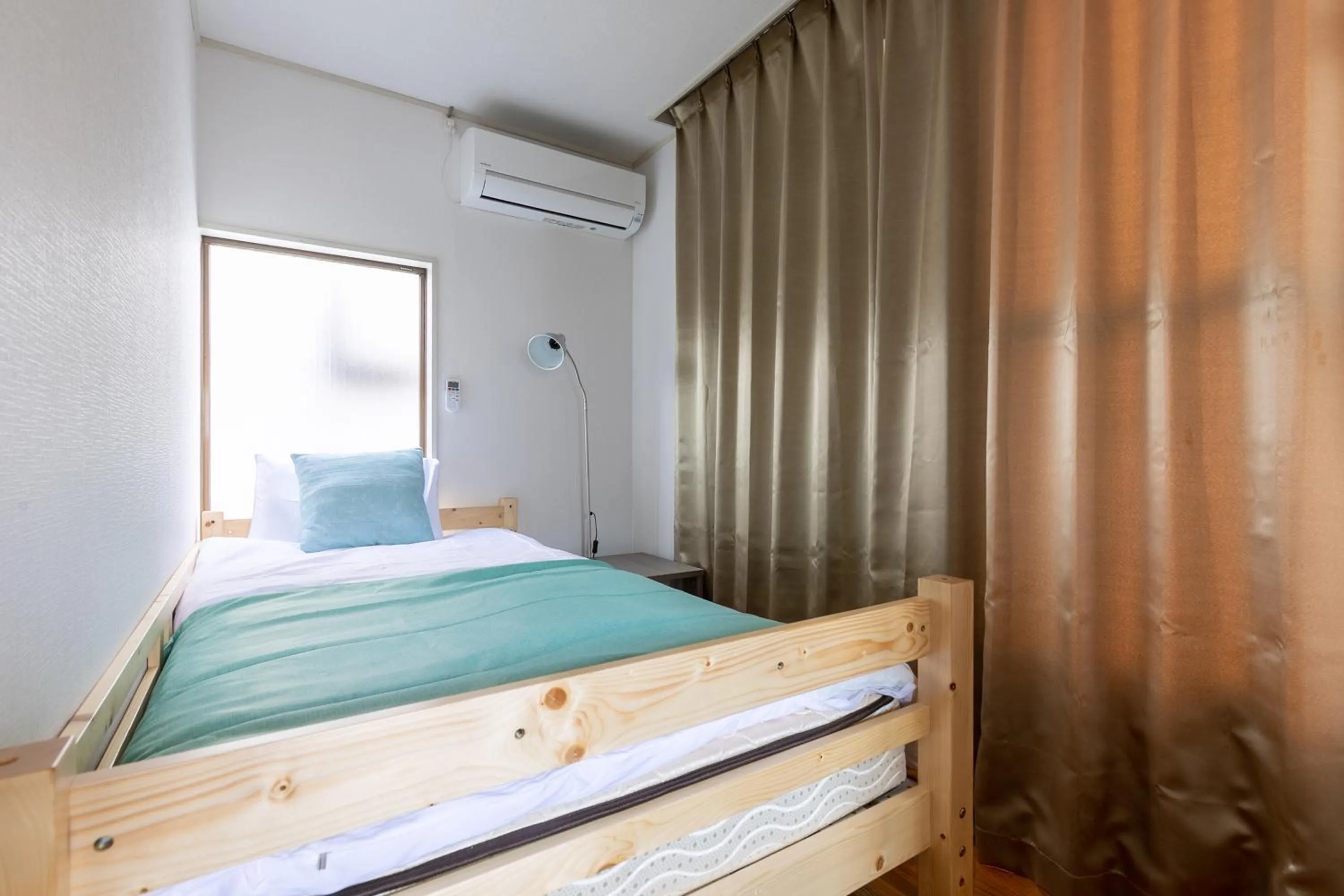 Bed in Shinjuku Japanese-style two storey house