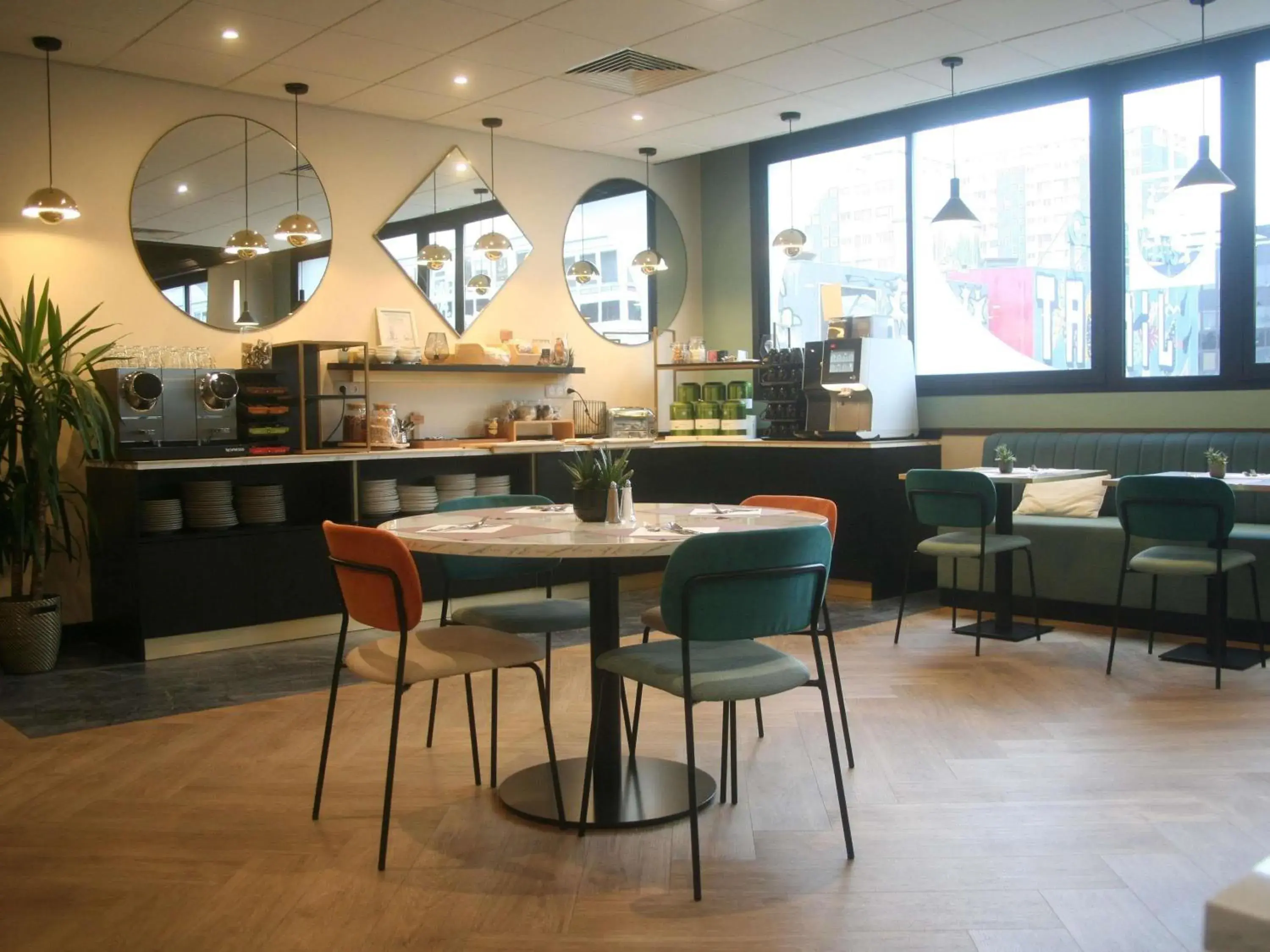 Breakfast in Mercure Rennes Centre Gare Breakfast in Mercure Rennes Centre Gare