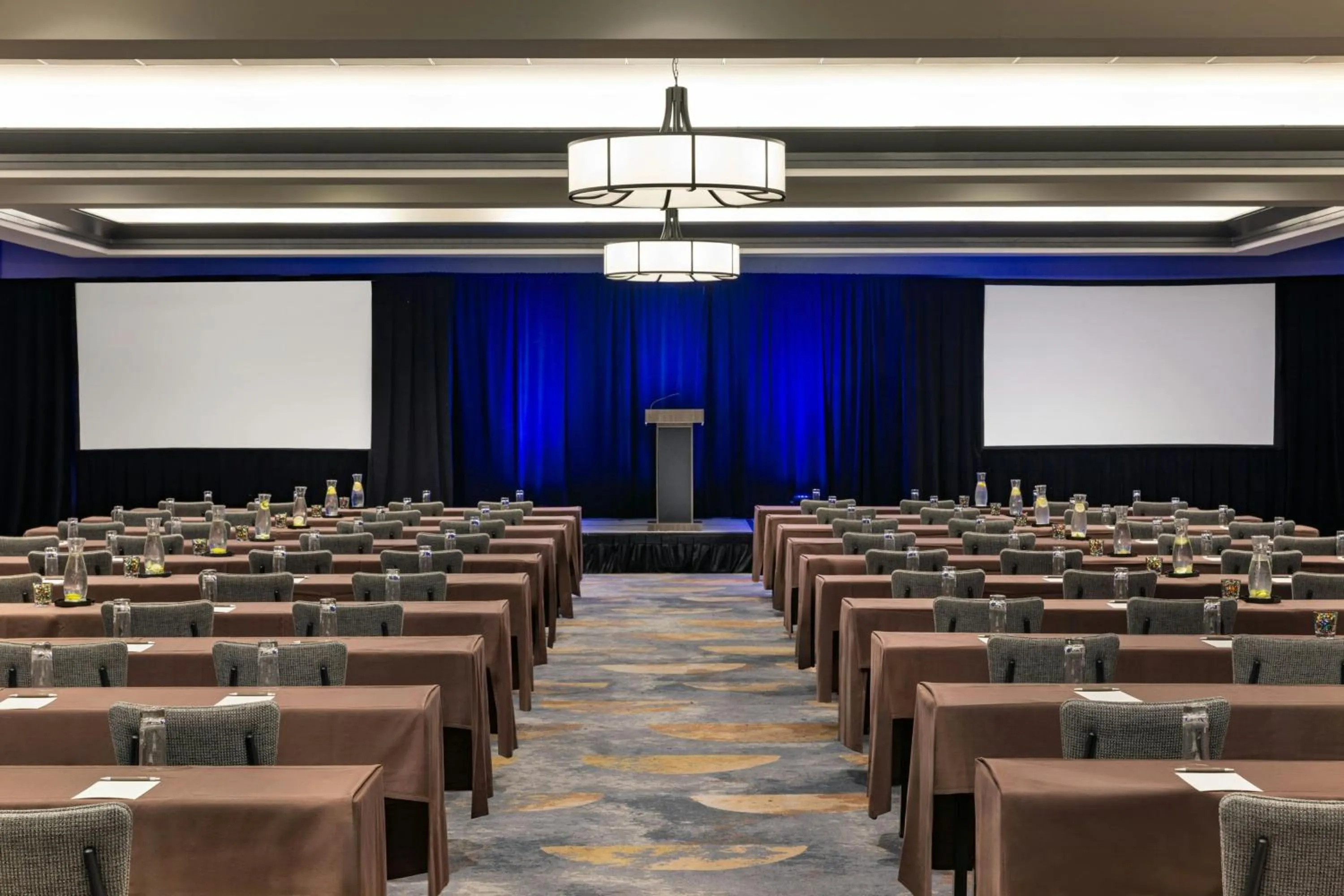 Meeting/conference room in Sheraton Boston Hotel