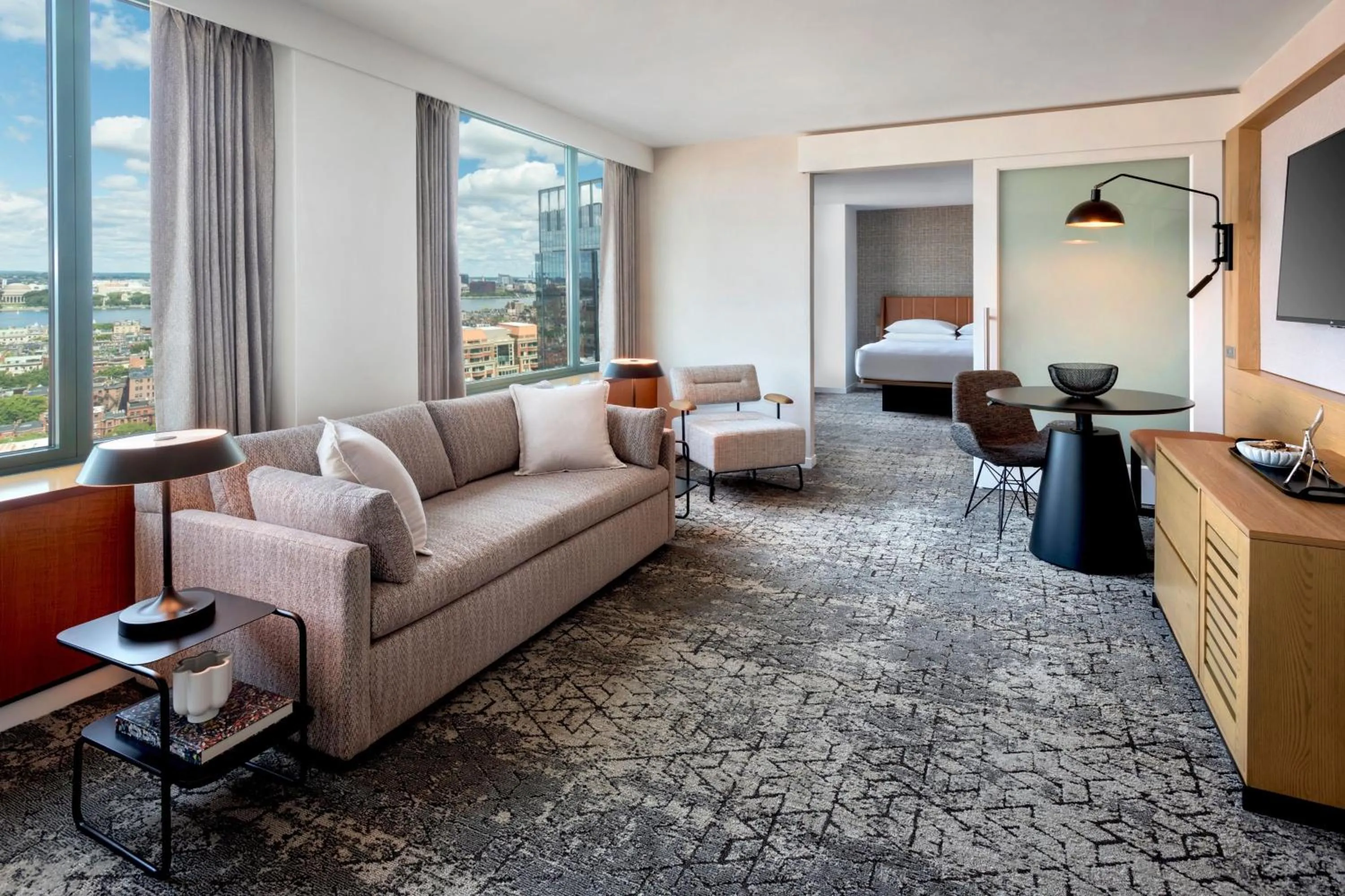 Photo of the whole room, Bed in Sheraton Boston Hotel