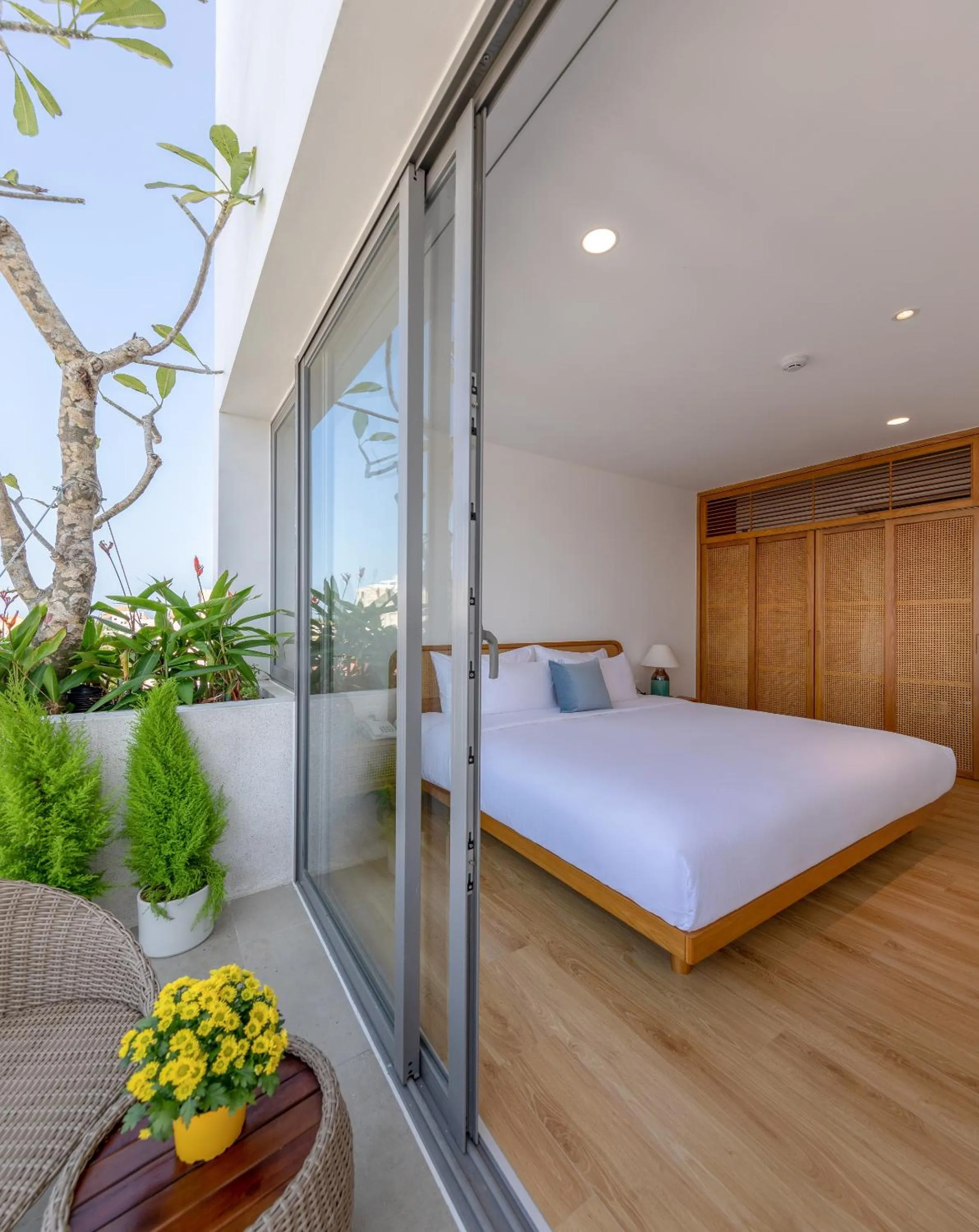 Bed in Prana Boutique Hotel and Apartments