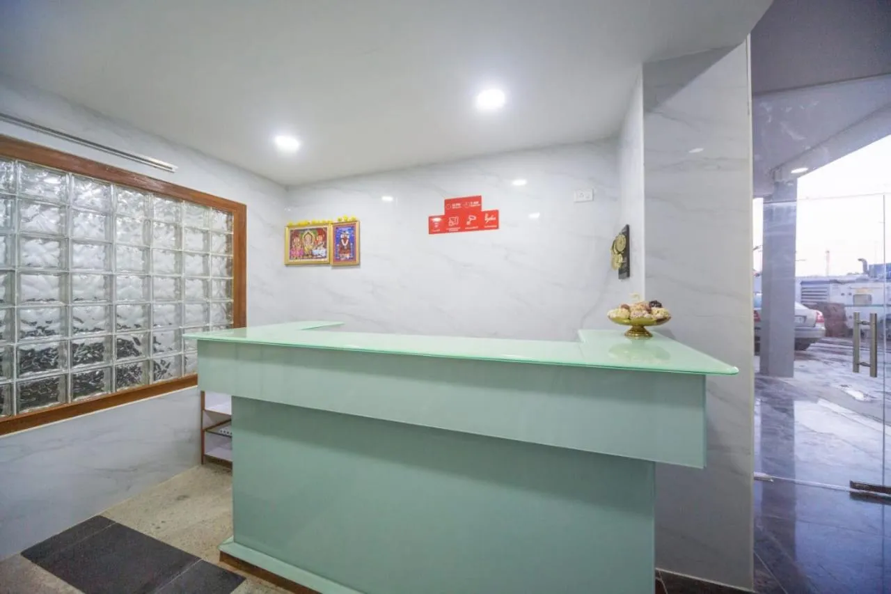 Lobby or reception in BAY INN