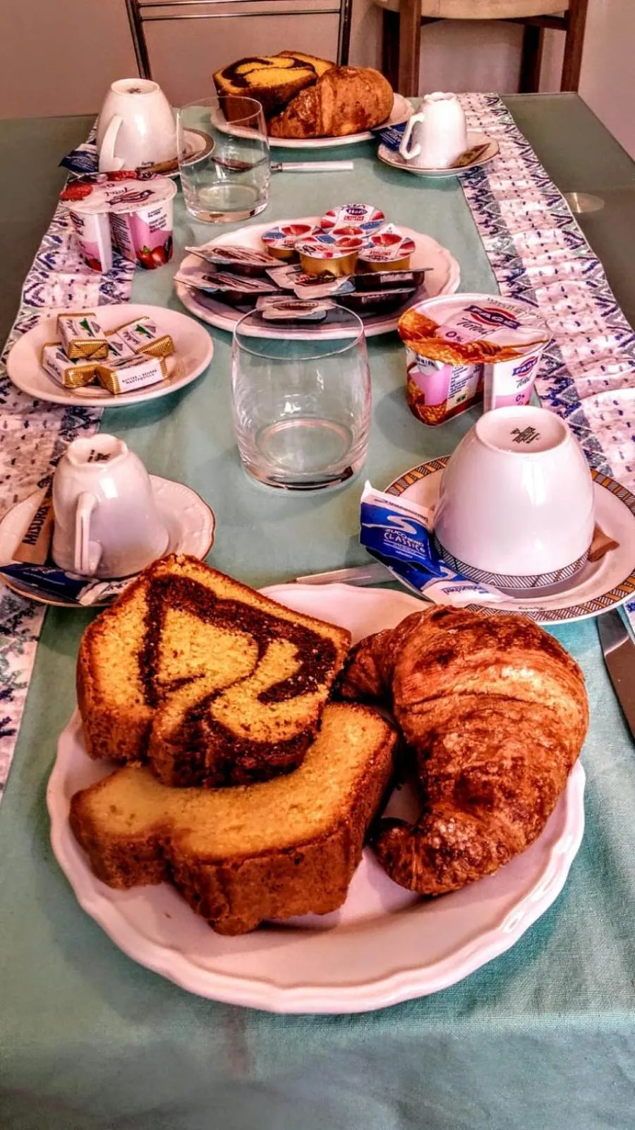 Breakfast in Ostia Lido Central Rooms