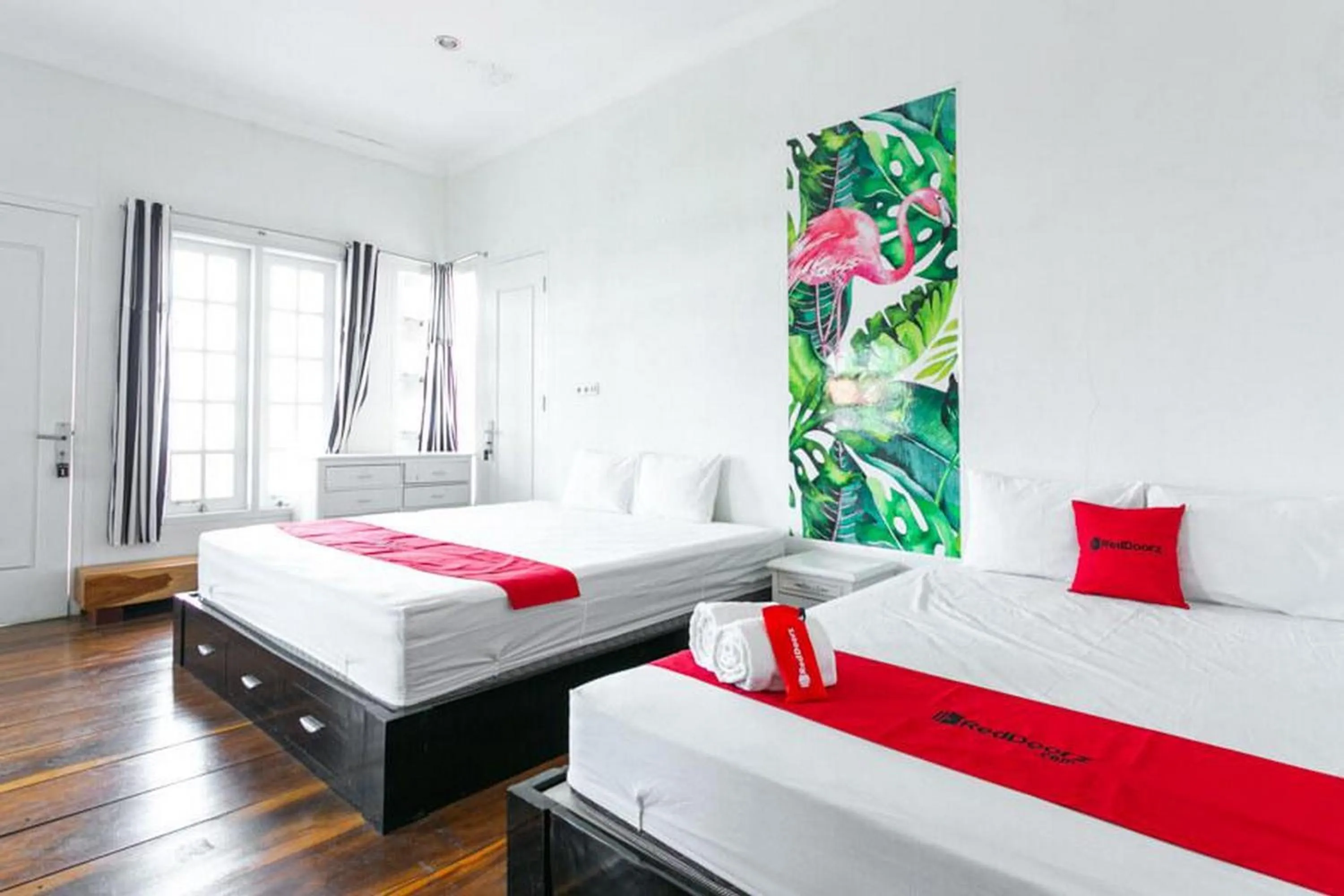 Bed in RedDoorz near Grojogan Sewu Tawangmangu