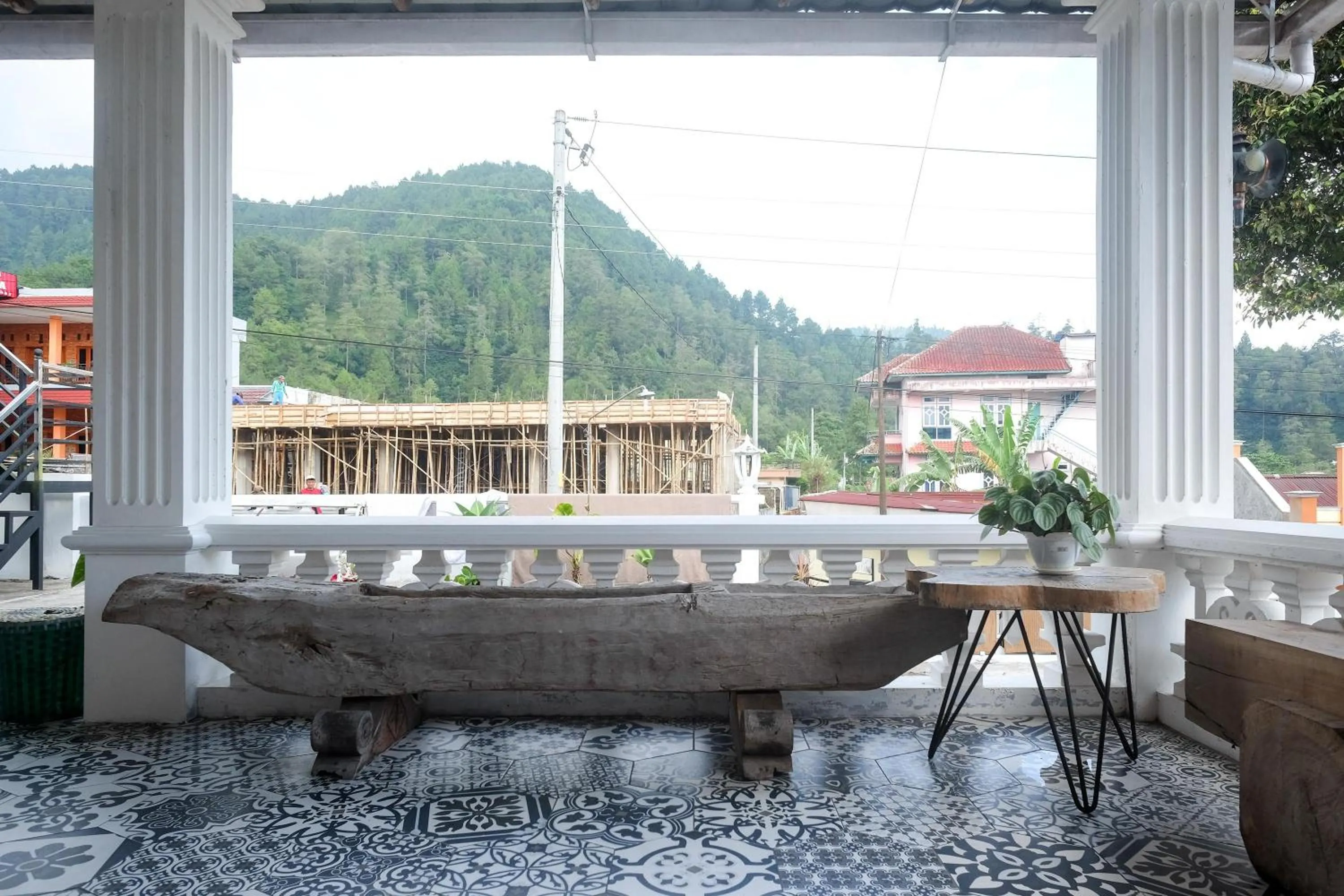 Property building in RedDoorz near Grojogan Sewu Tawangmangu