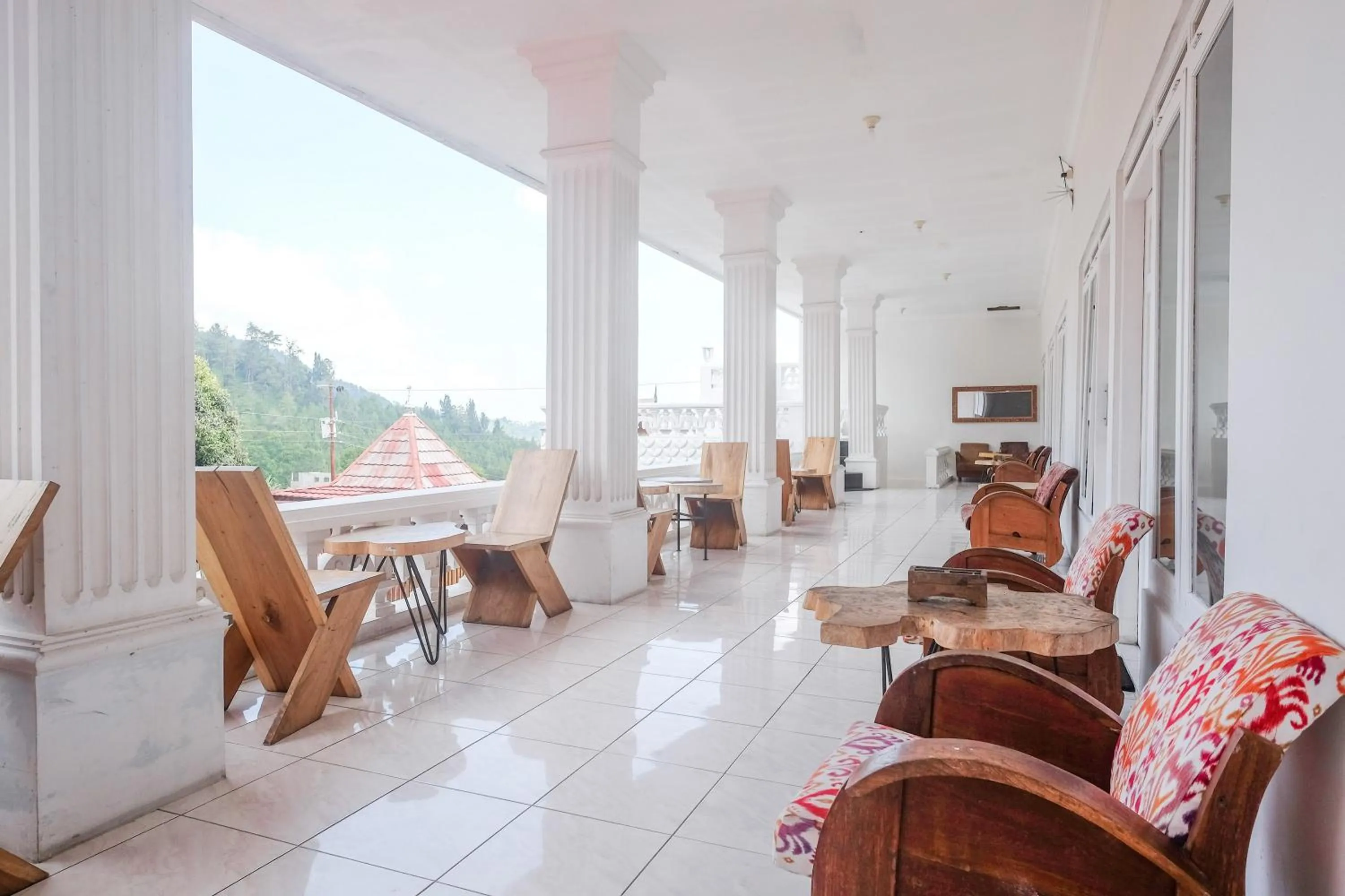 Property building in RedDoorz near Grojogan Sewu Tawangmangu