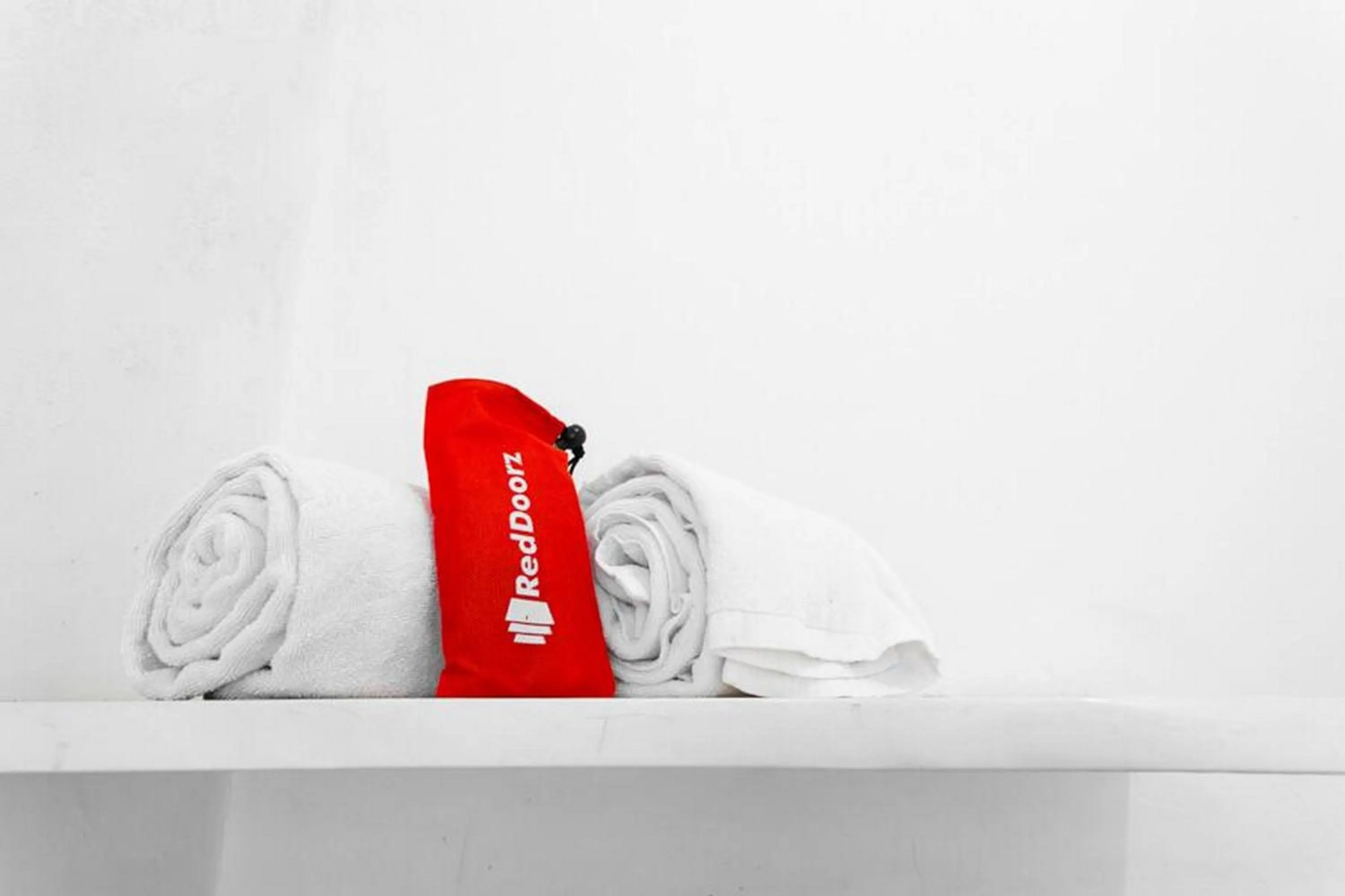 towels in RedDoorz near Grojogan Sewu Tawangmangu