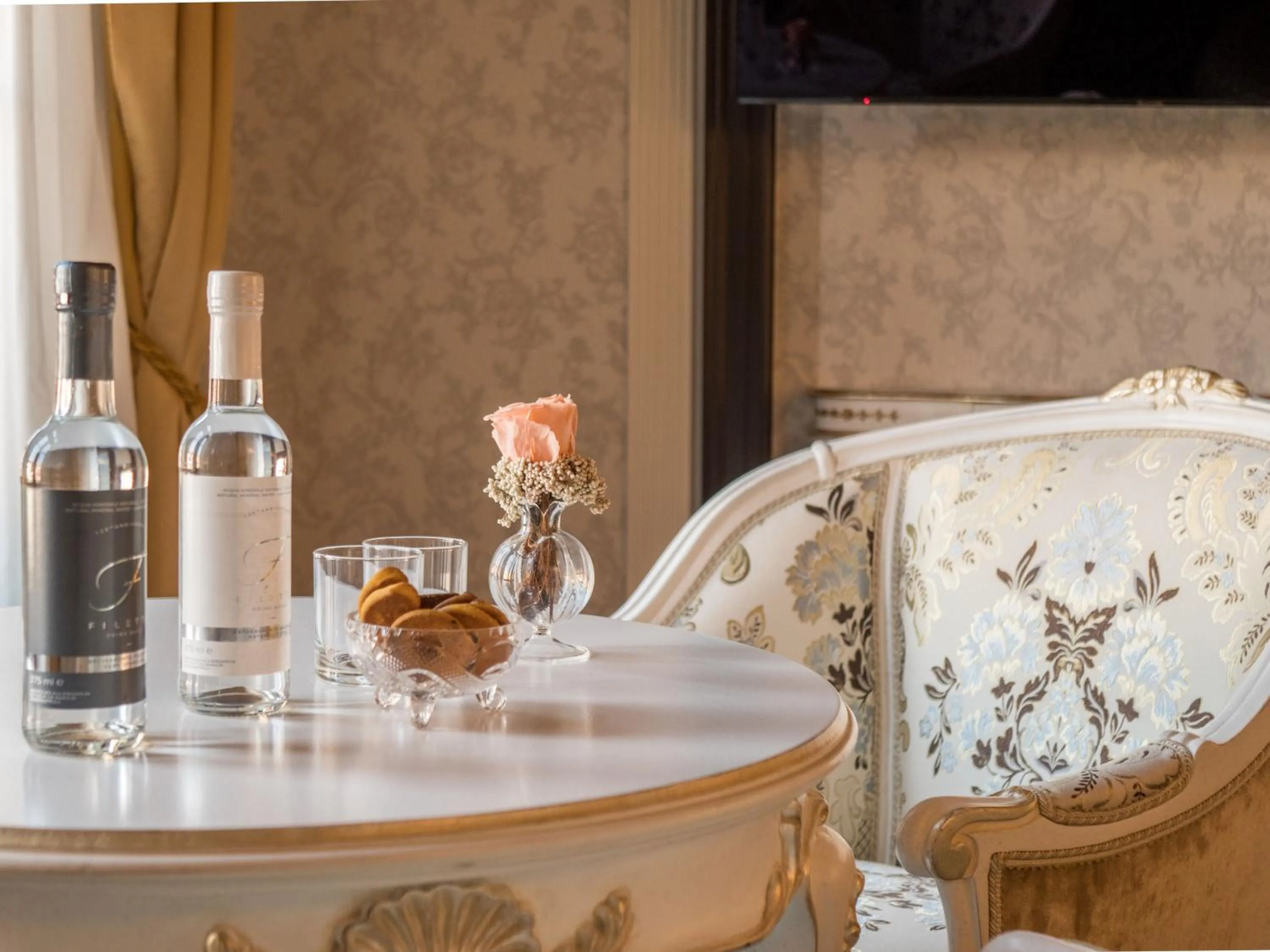 Bedroom in EGO' Boutique Hotel - The Silk Road