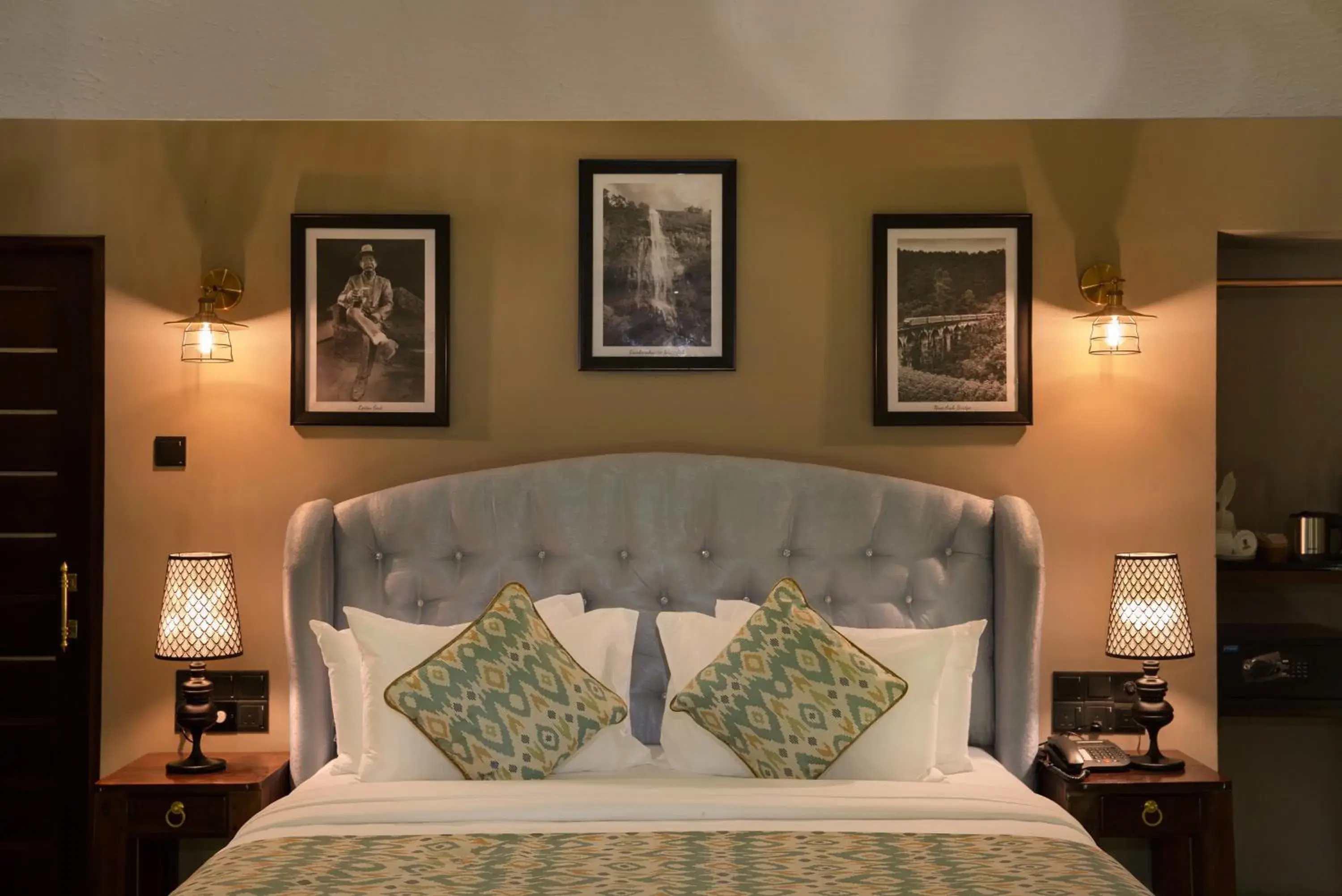 Bed in Dream Cliff Mountain Resort Bed in Dream Cliff Mountain Resort